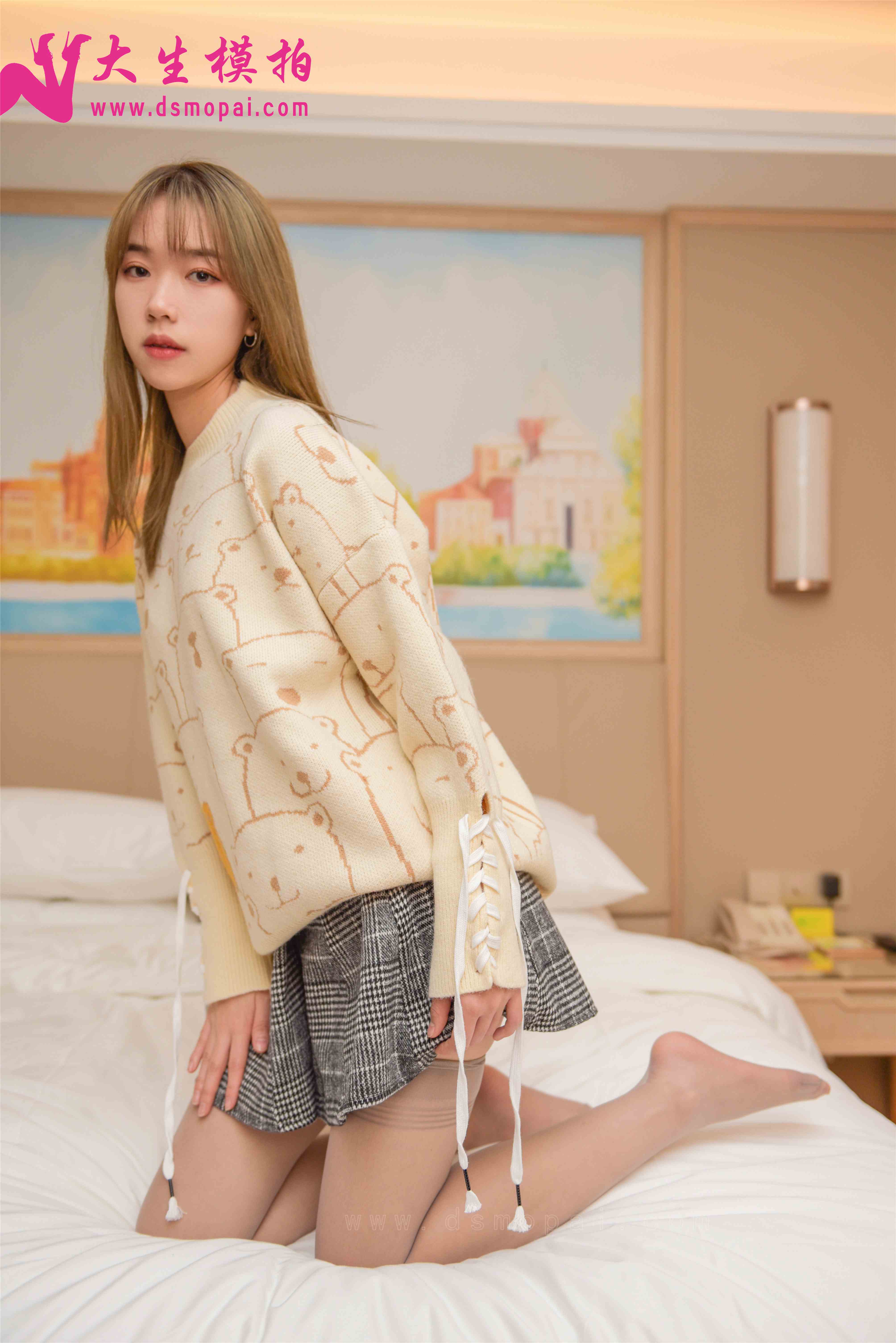 China Beauty Legs and feet 884