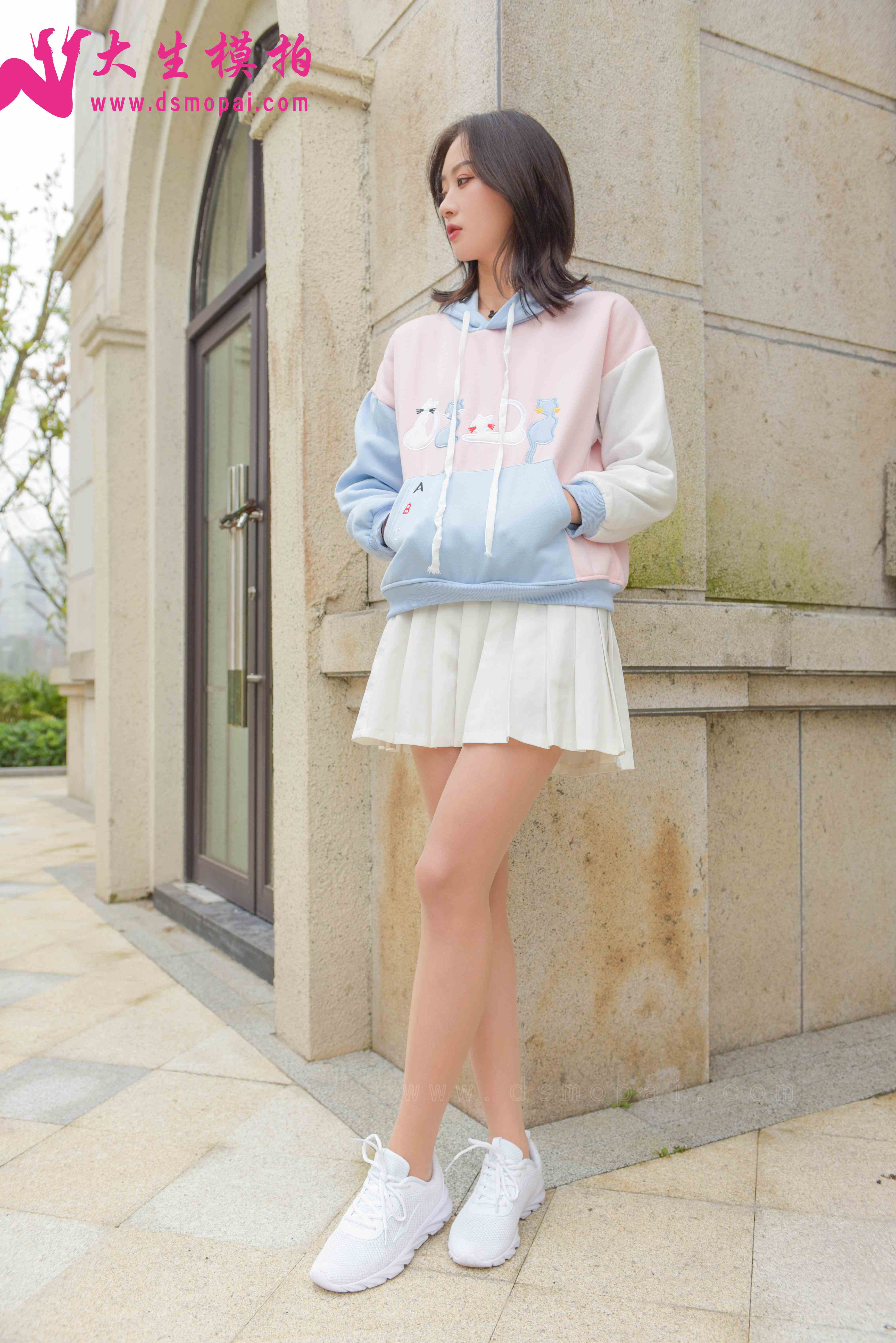 China Beauty Legs and feet 885