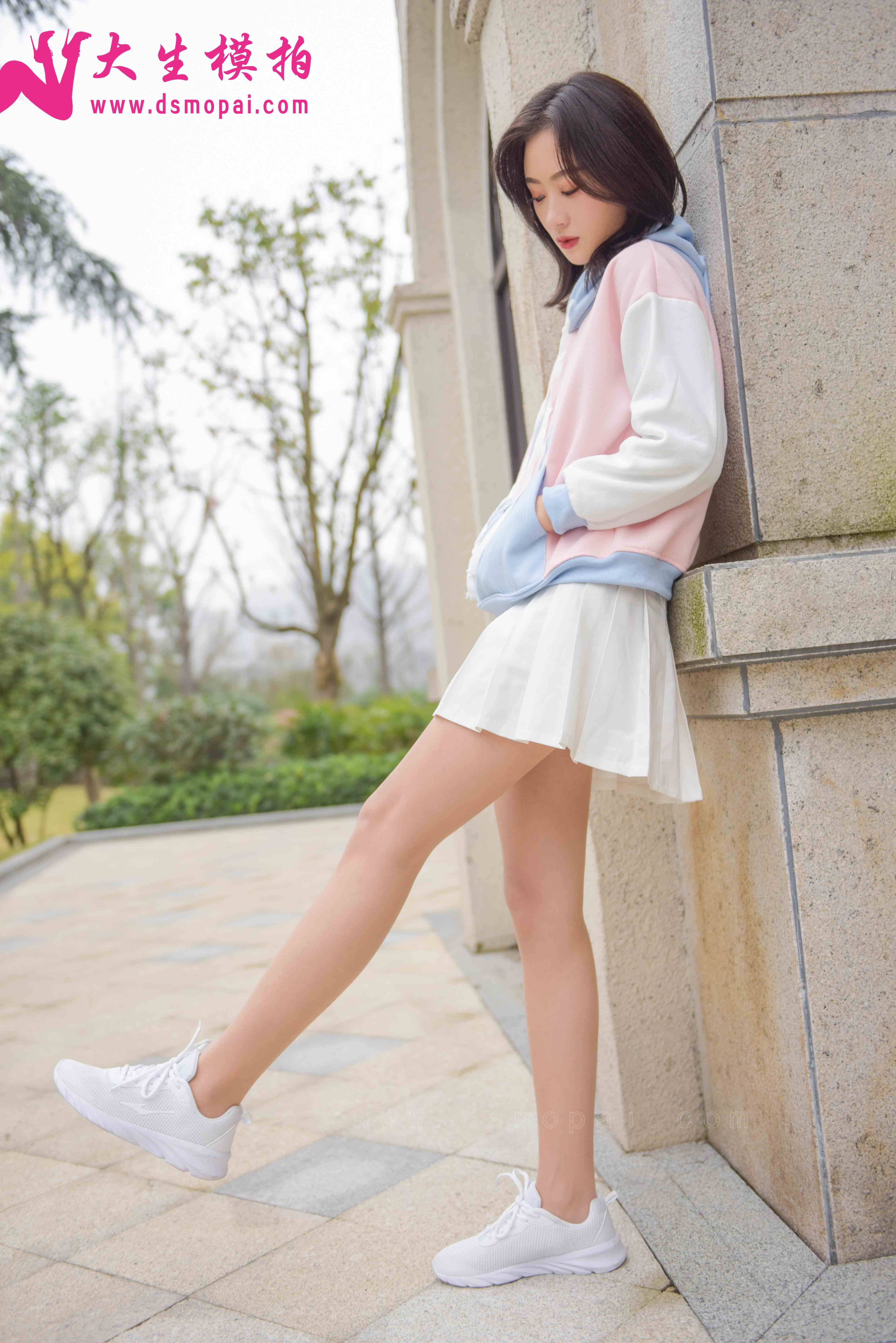 China Beauty Legs and feet 885