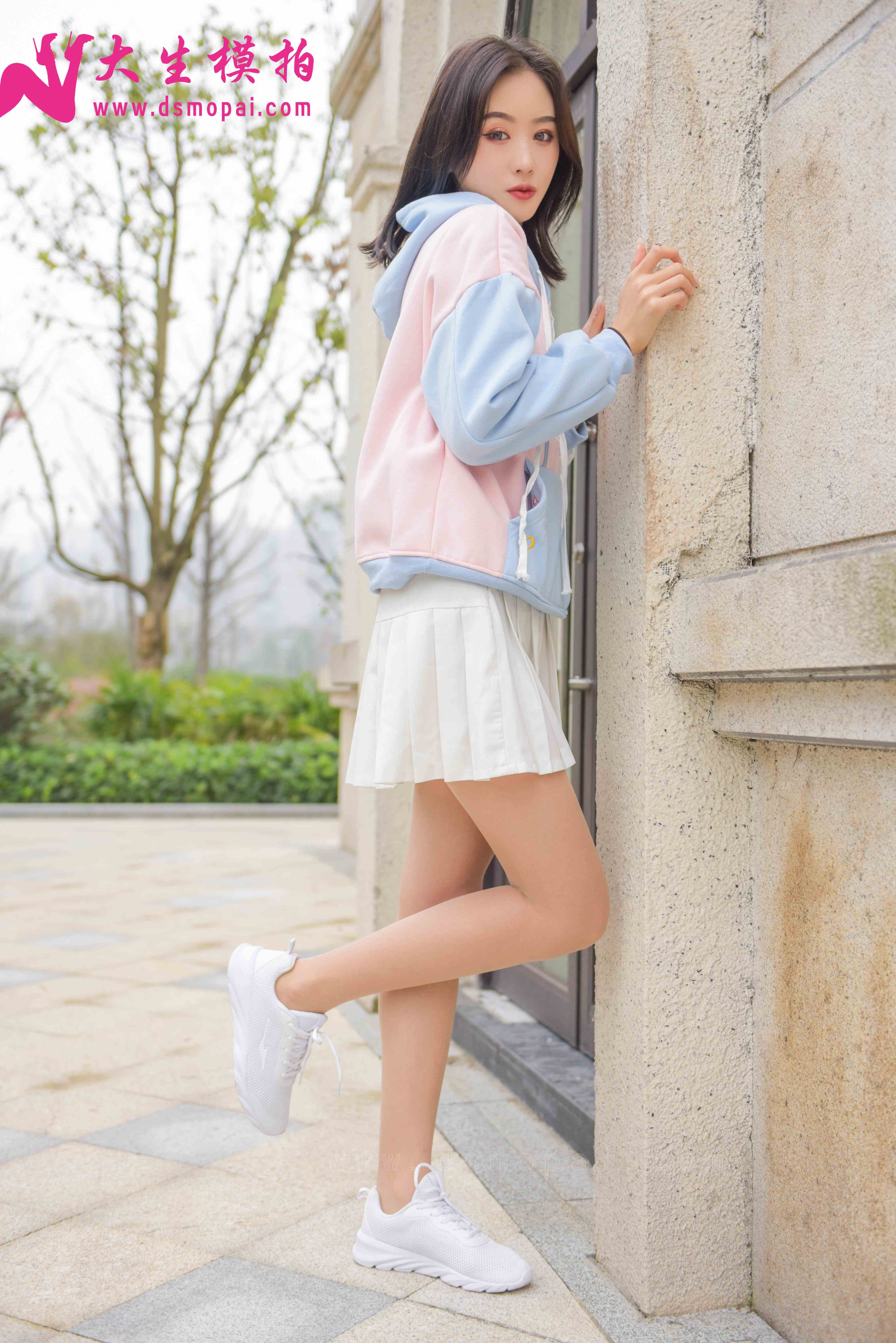 China Beauty Legs and feet 885