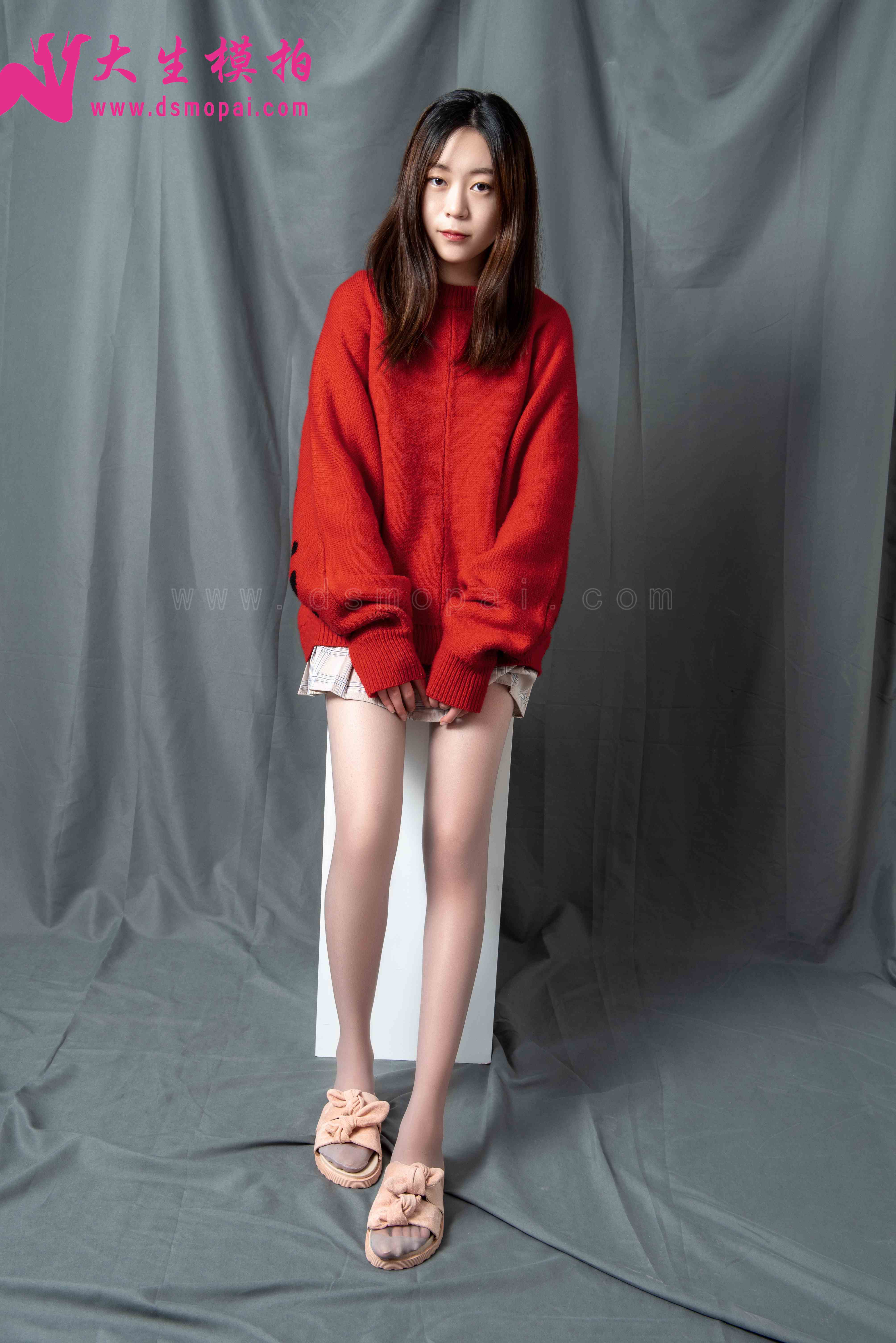 China Beauty Legs and feet 889