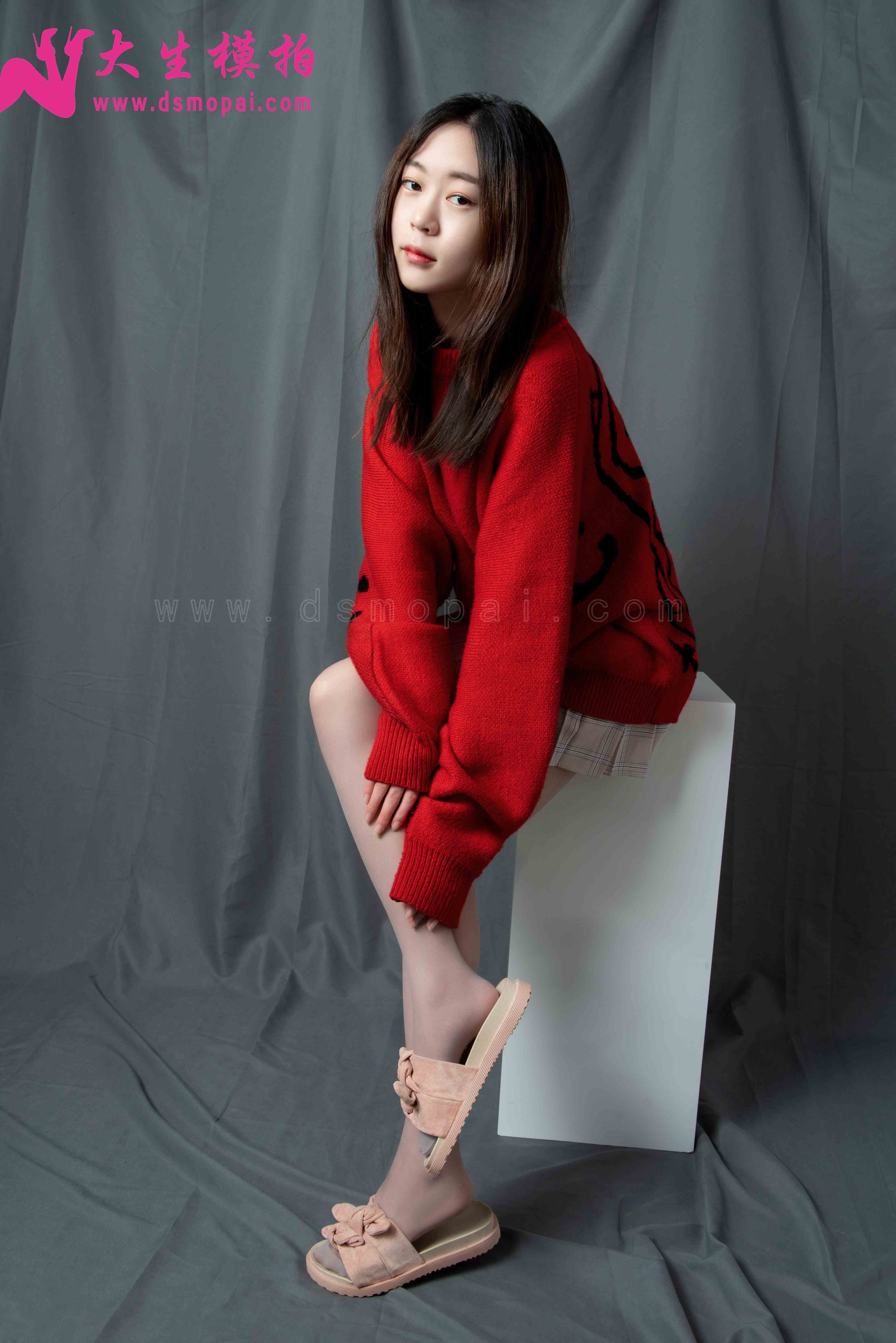 China Beauty Legs and feet 889