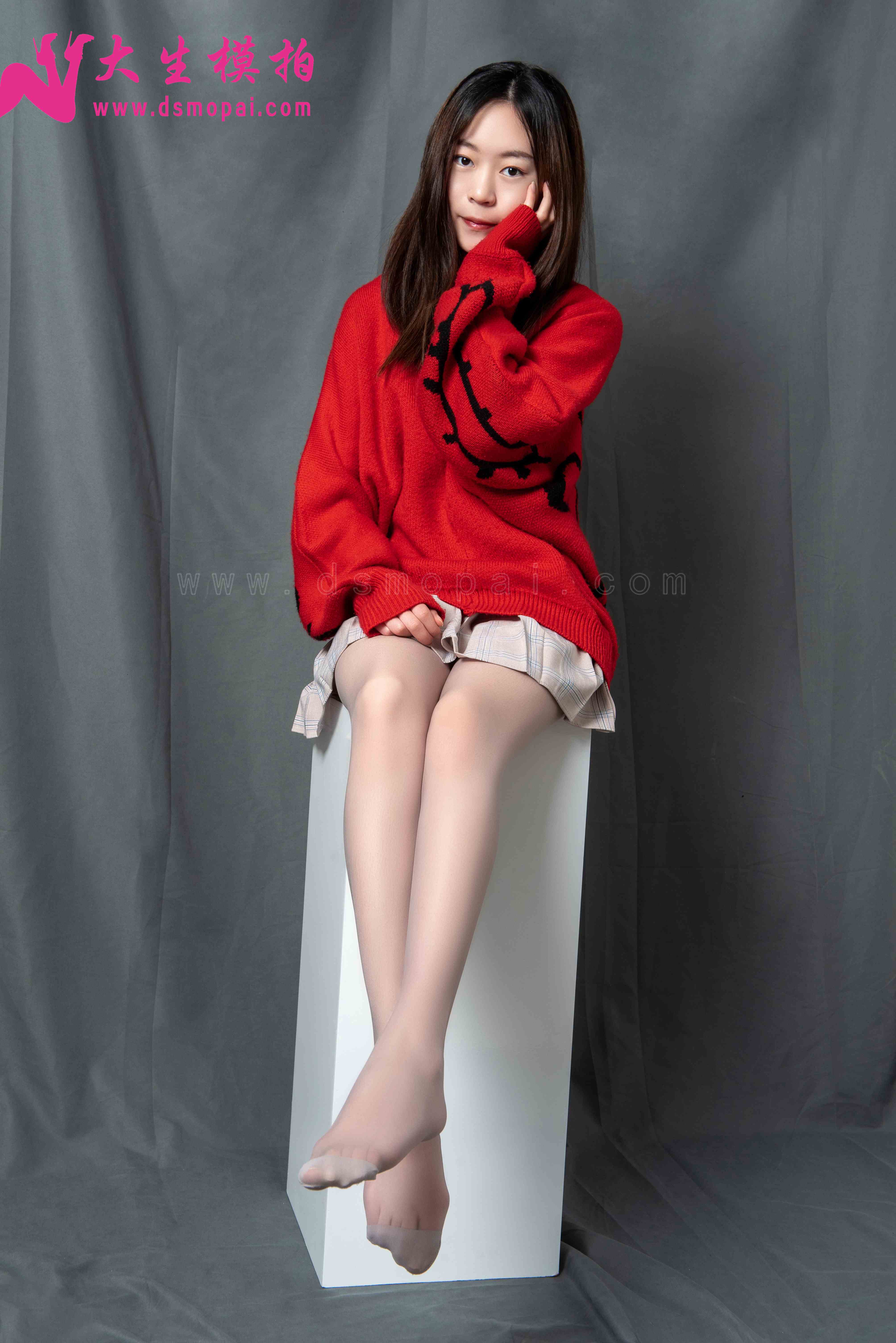 China Beauty Legs and feet 889