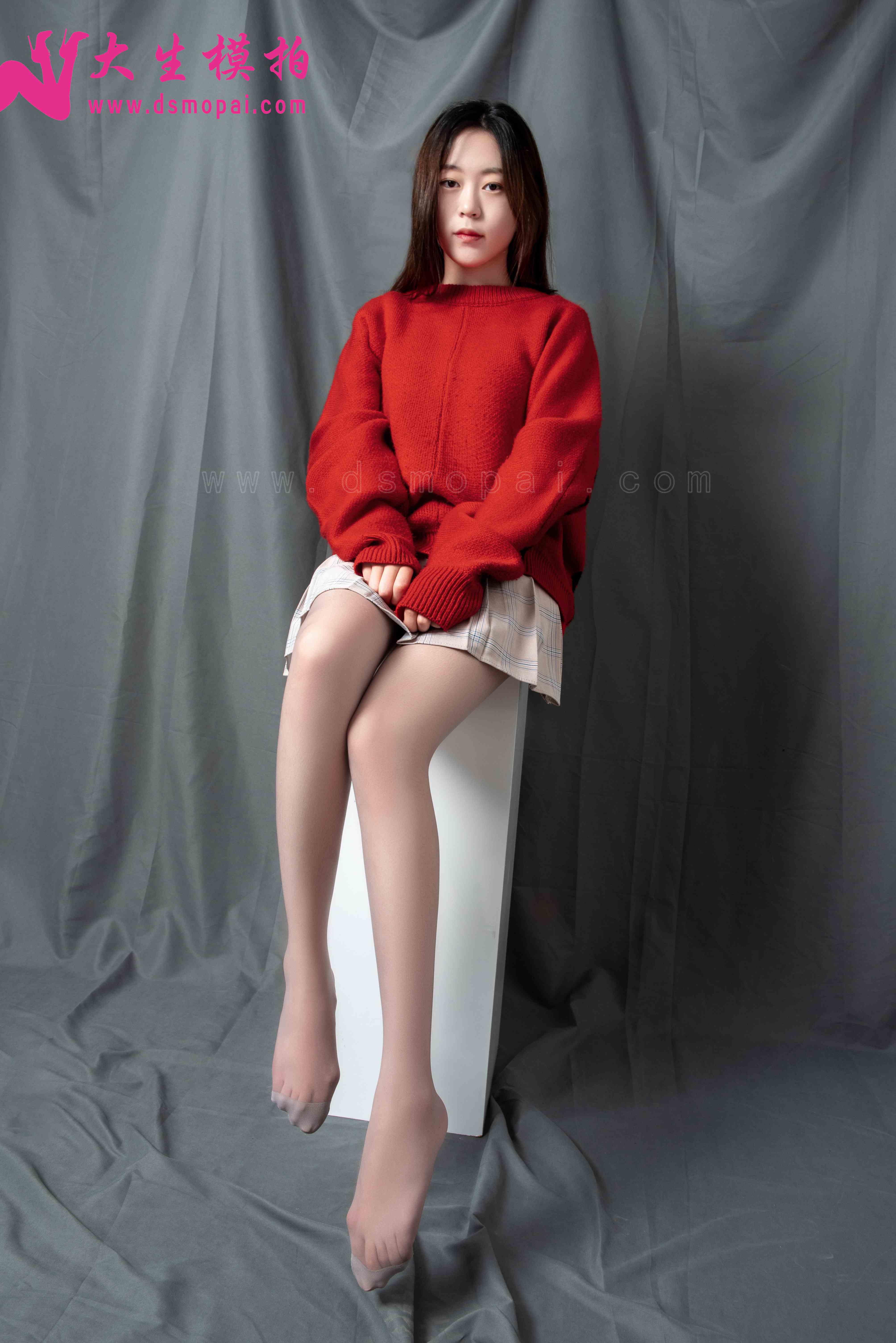 China Beauty Legs and feet 889