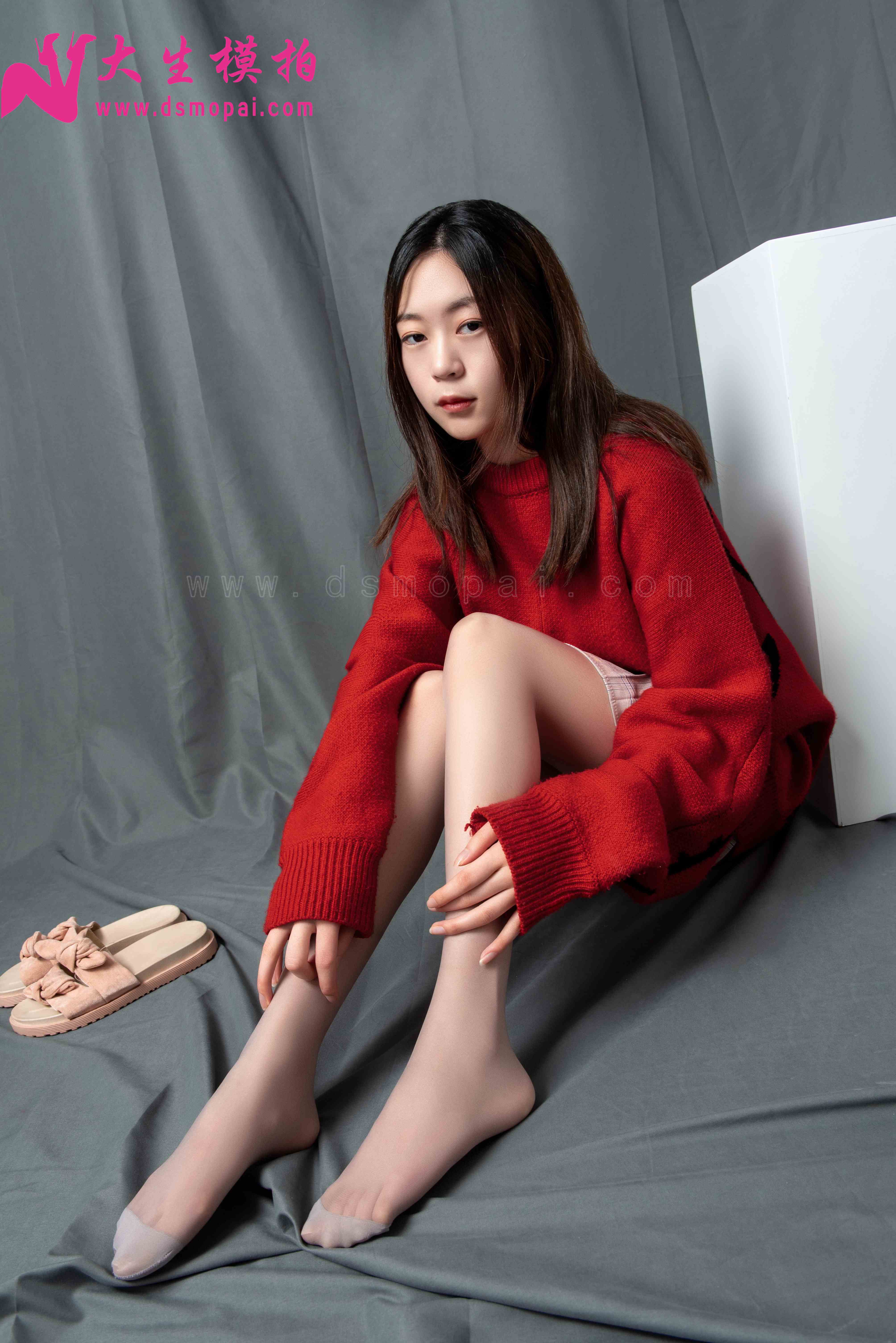 China Beauty Legs and feet 889