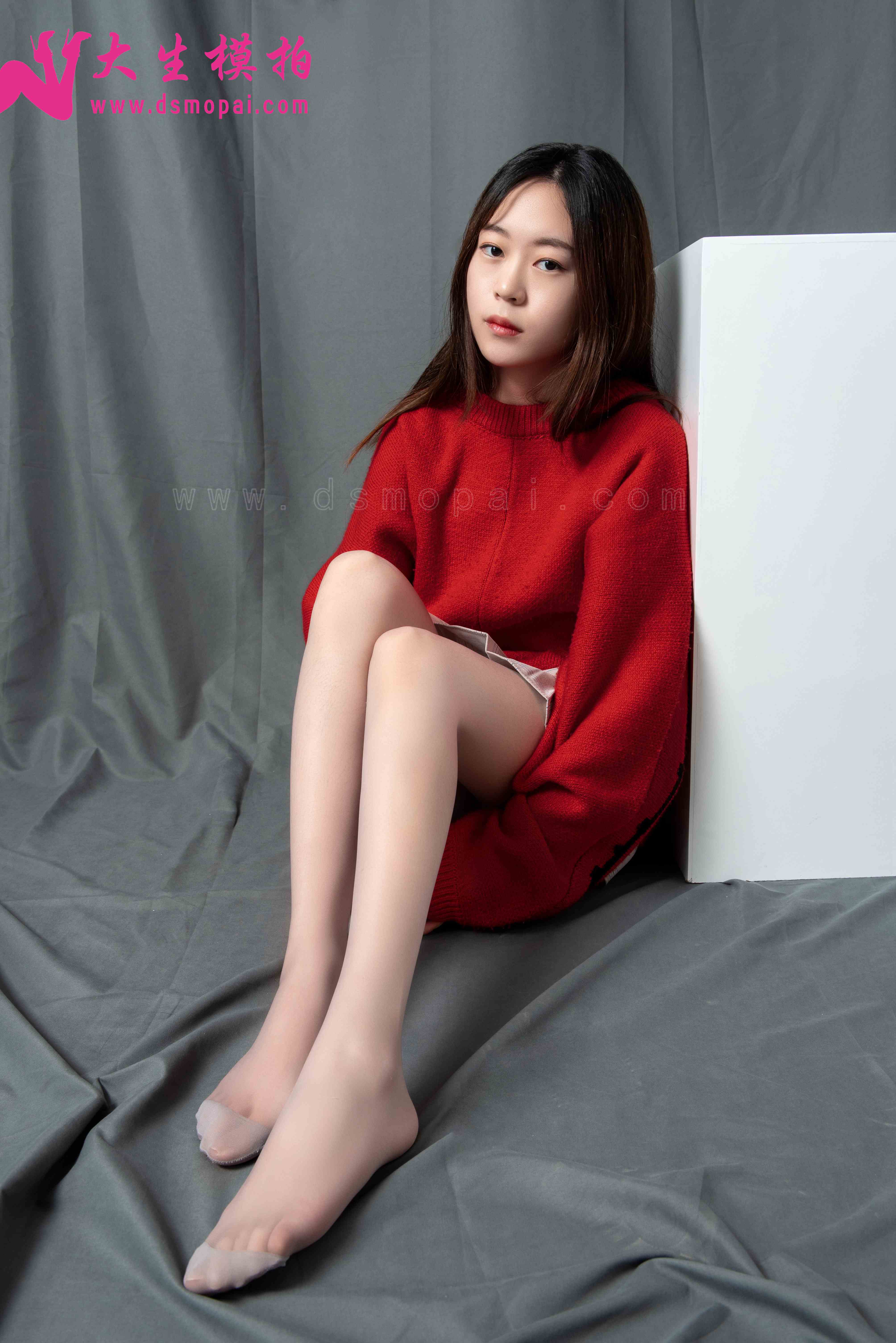 China Beauty Legs and feet 889