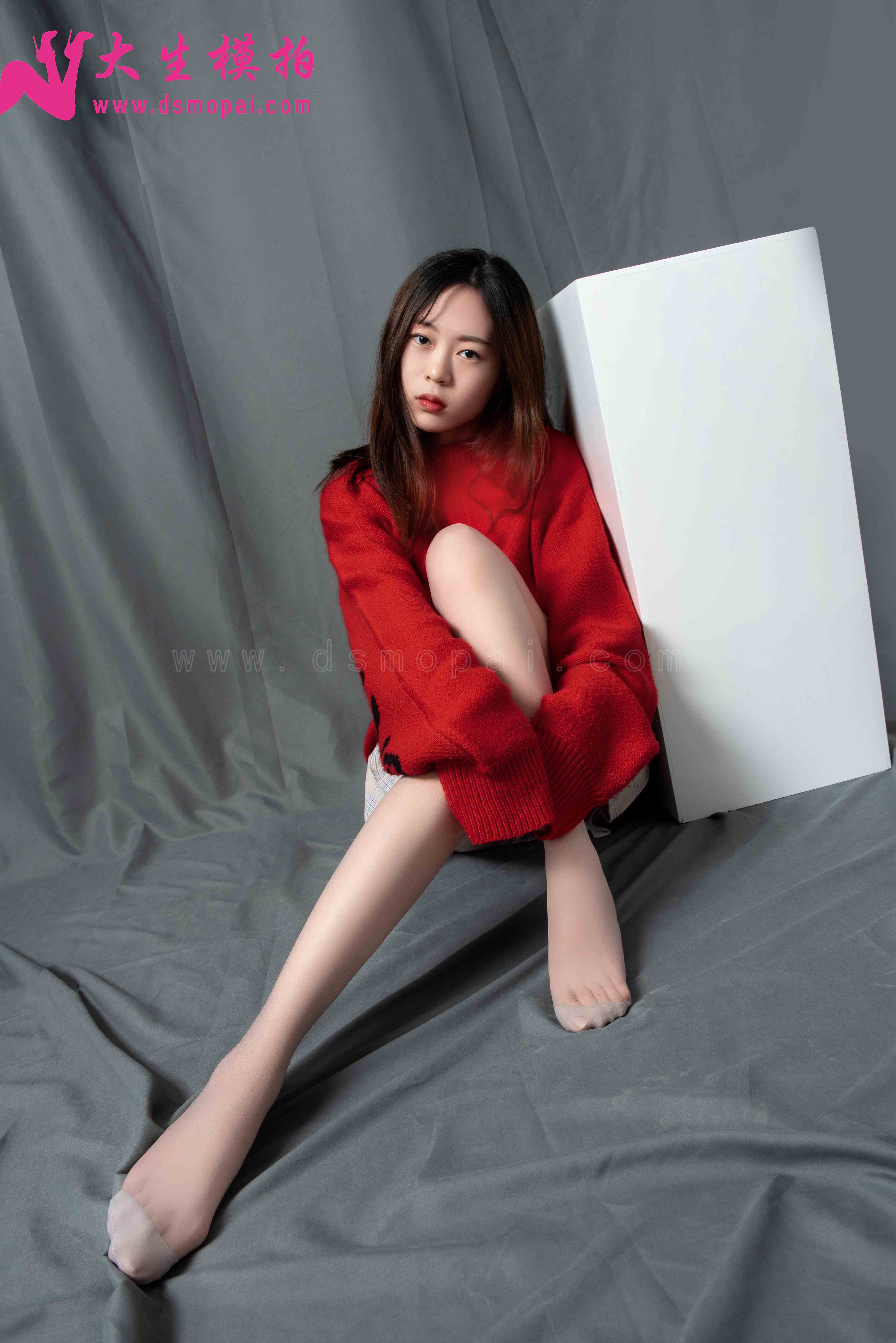 China Beauty Legs and feet 889