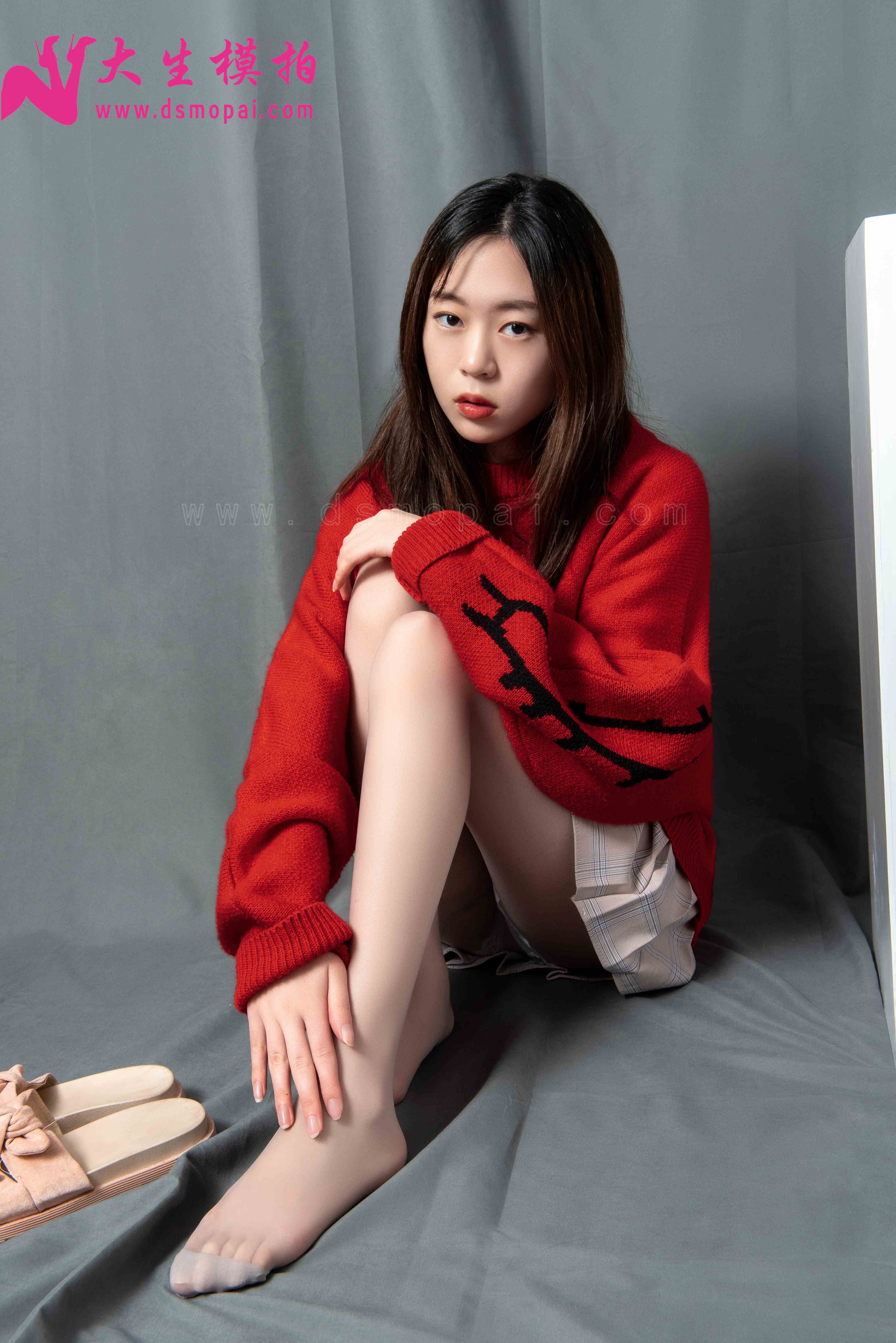 China Beauty Legs and feet 889