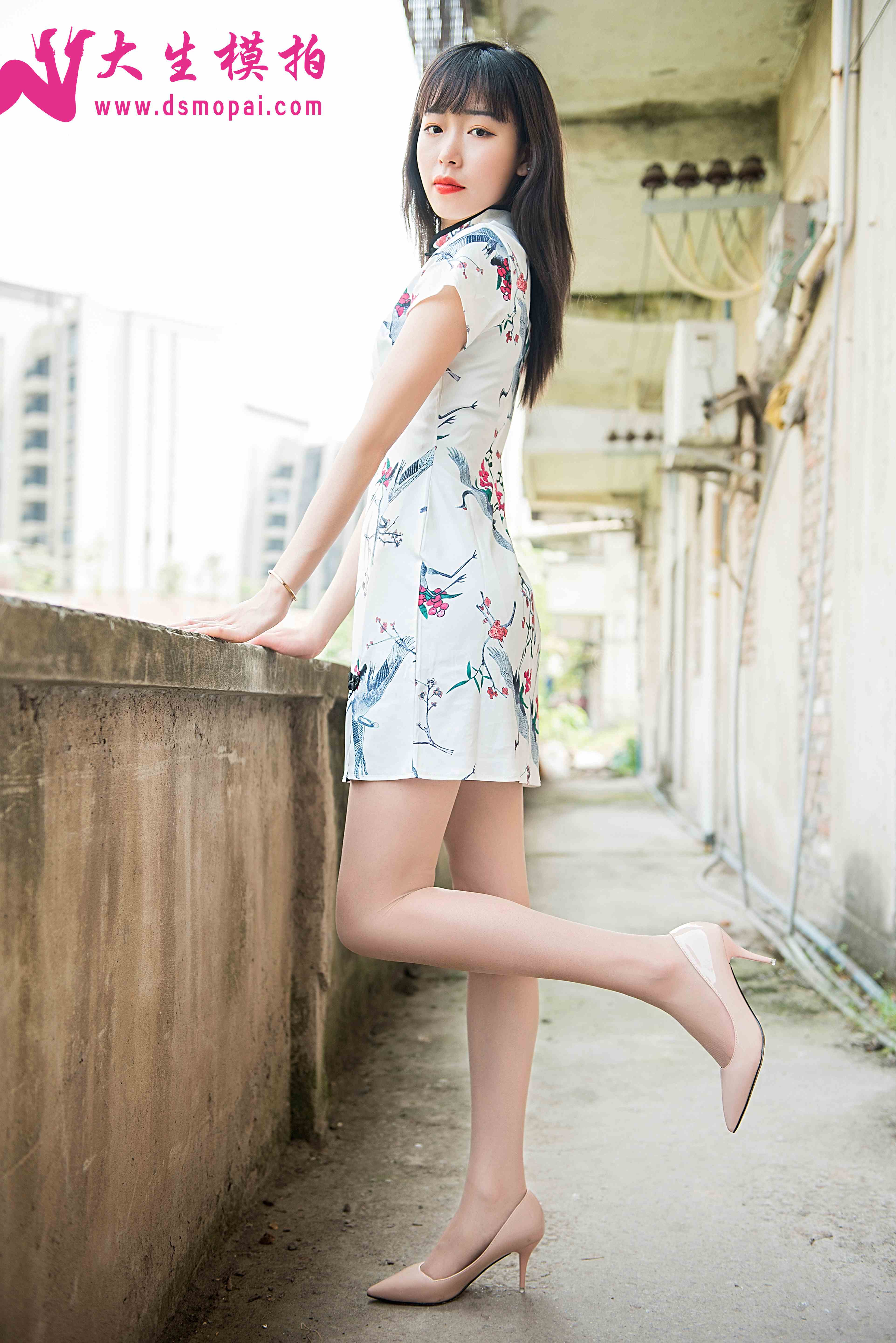 China Beauty Legs and feet 890