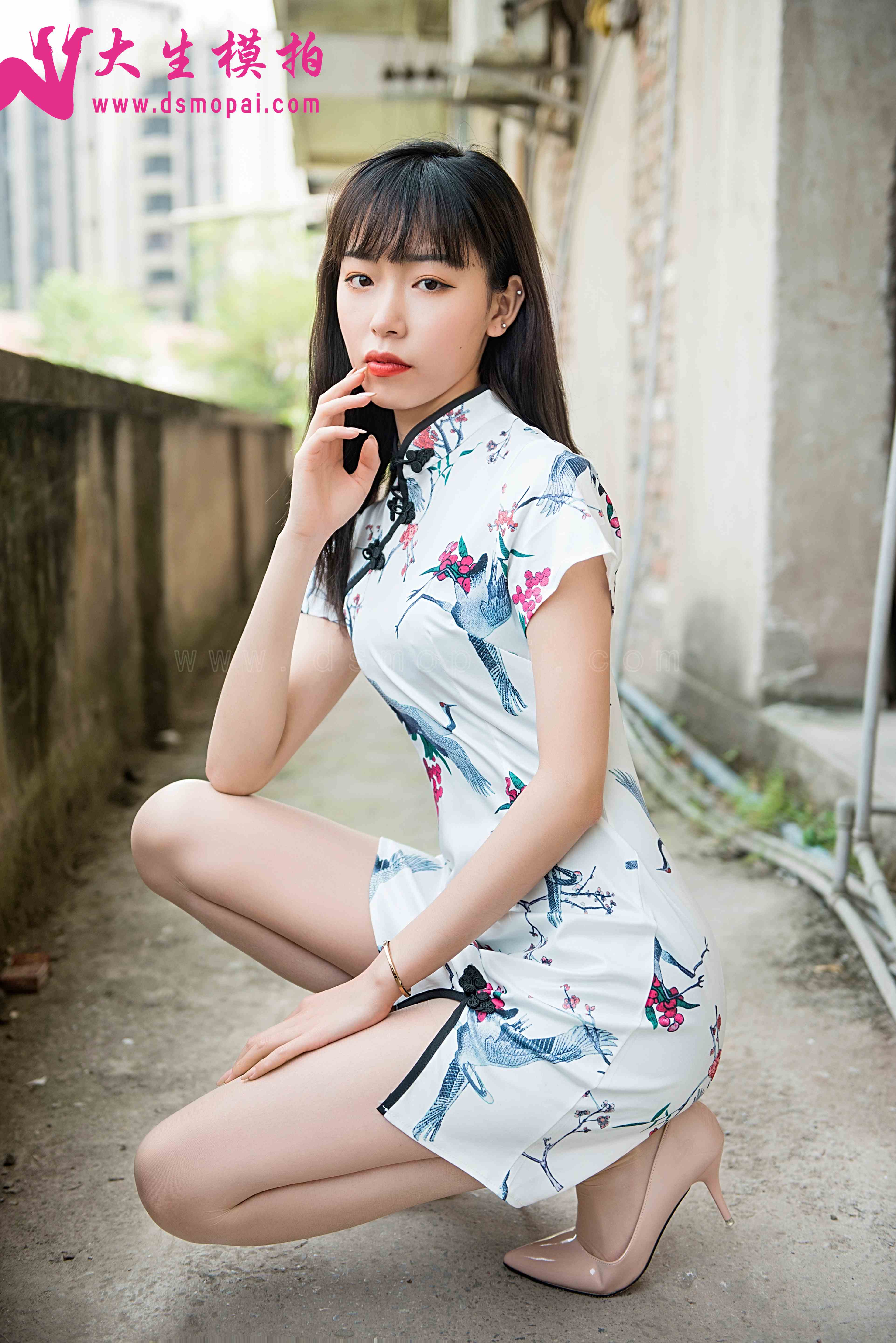 China Beauty Legs and feet 890