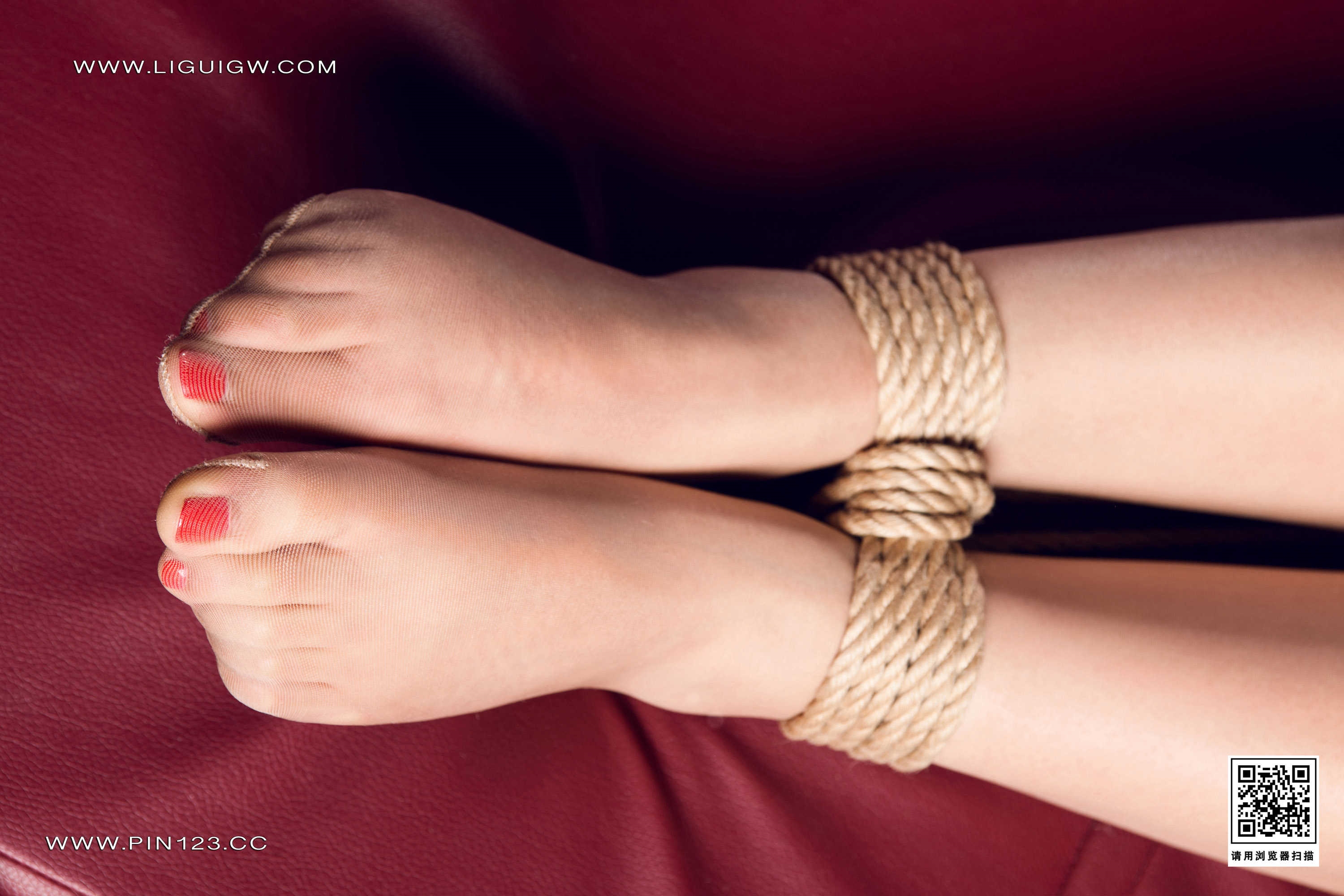 Chinese lady bondage 555