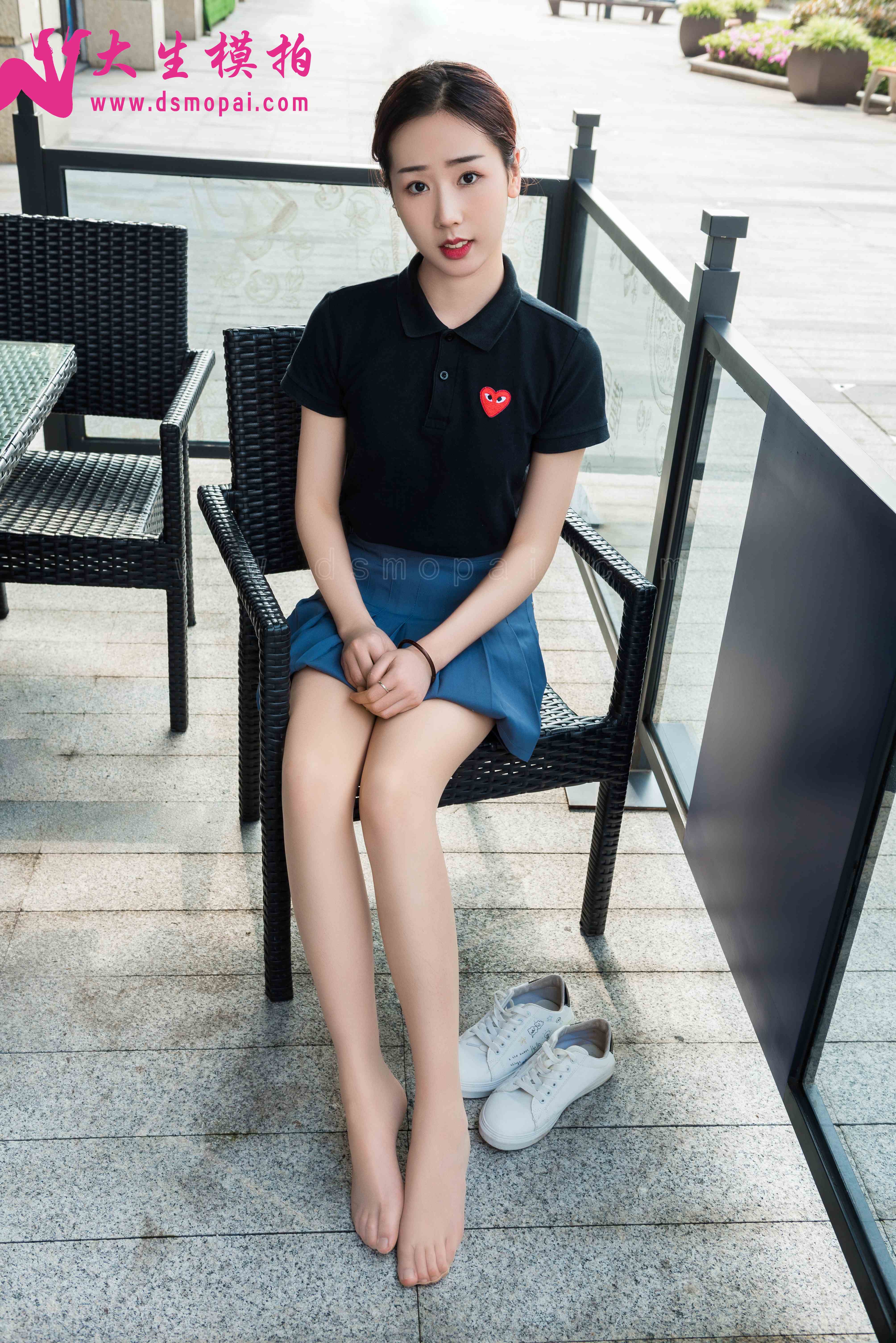 China Beauty Legs and feet 893