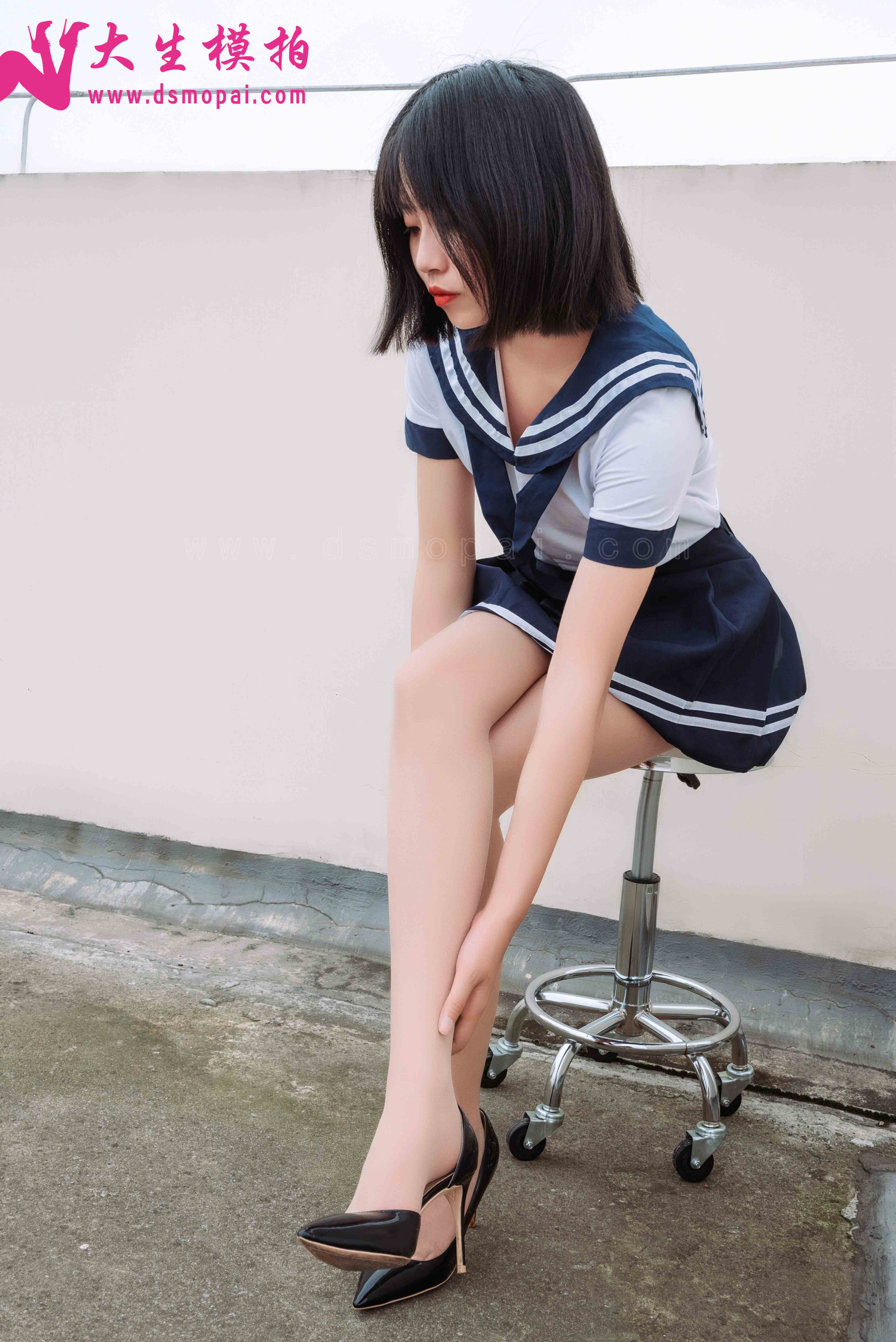 China Beauty Legs and feet 895