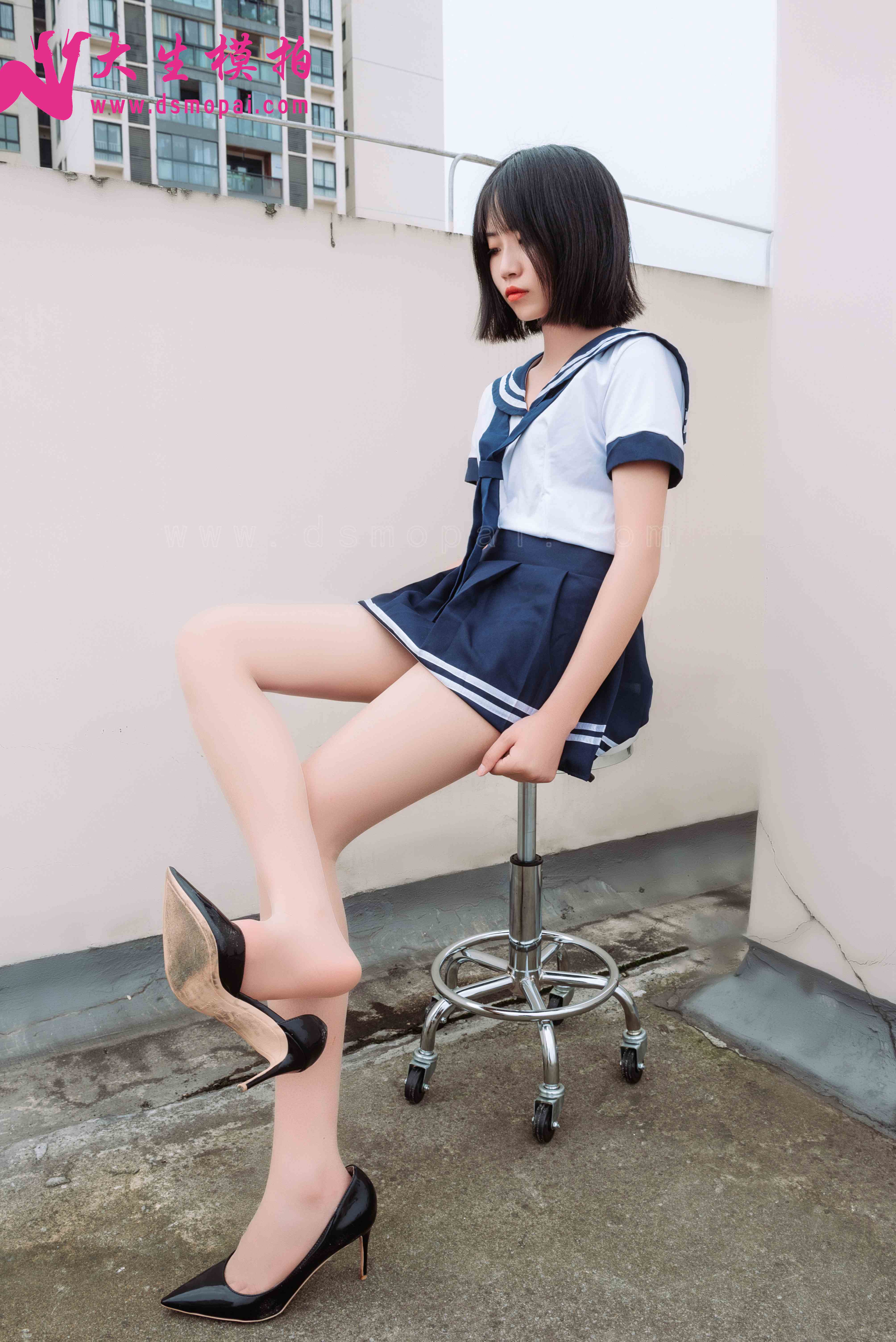 China Beauty Legs and feet 895