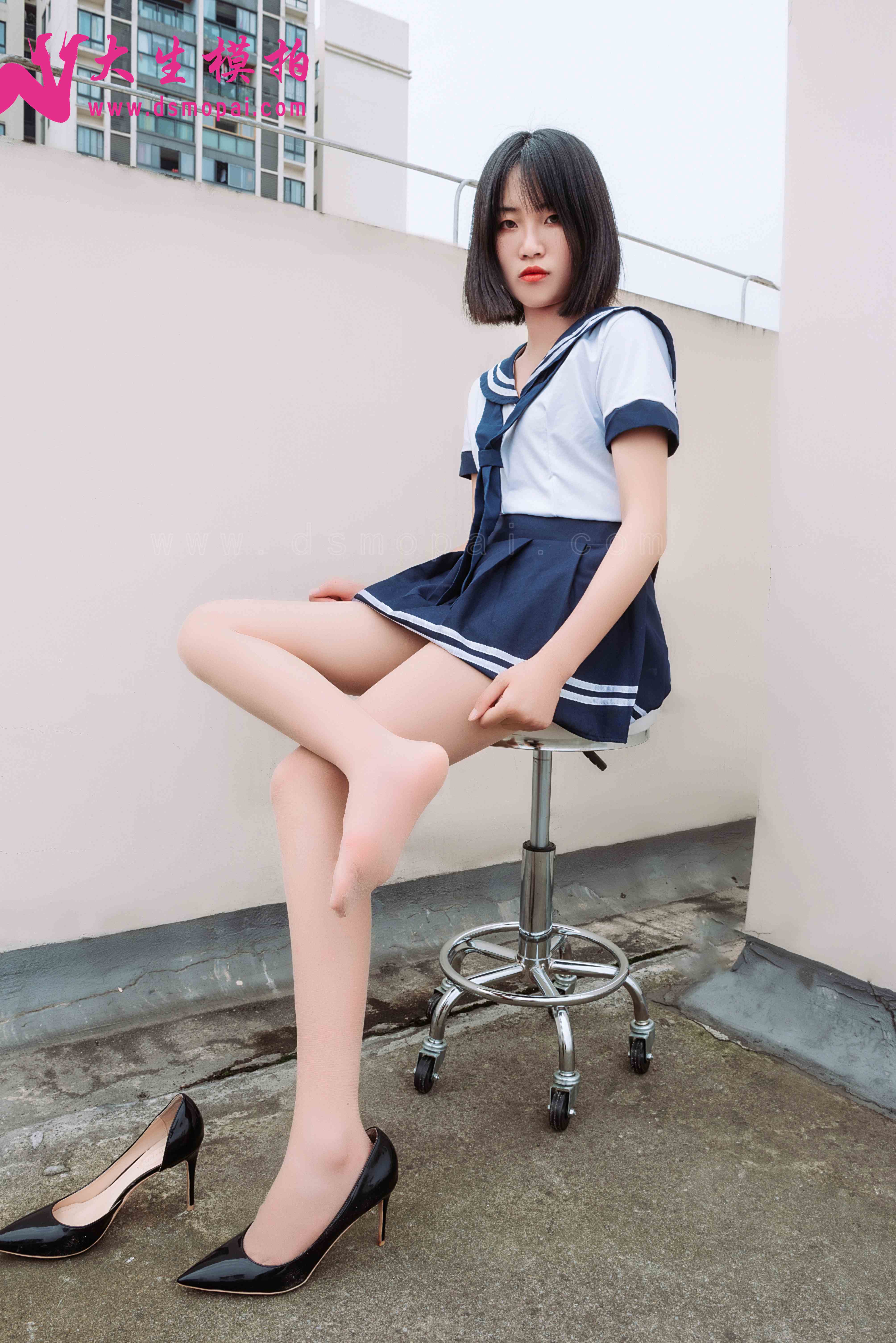 China Beauty Legs and feet 895