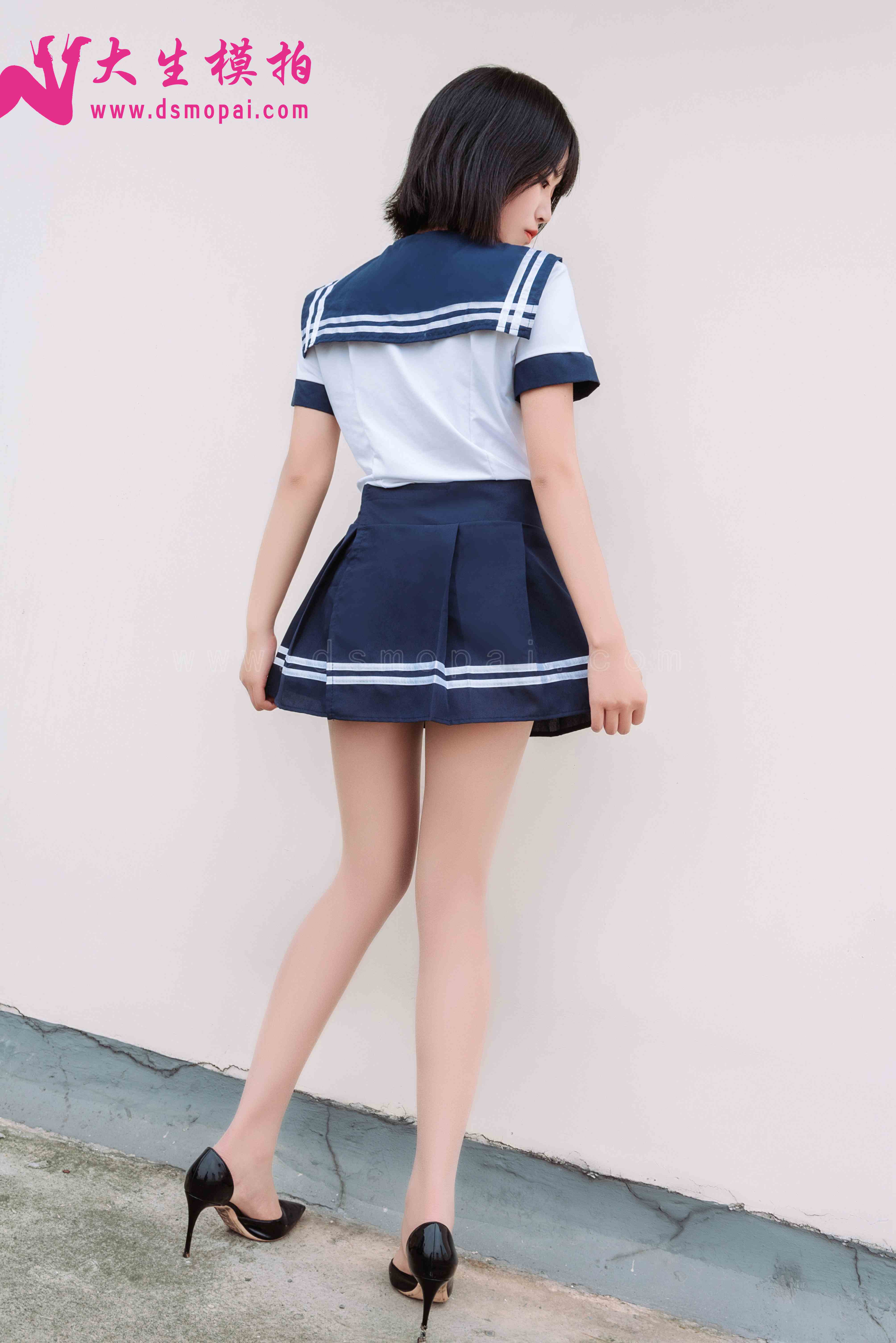 China Beauty Legs and feet 895