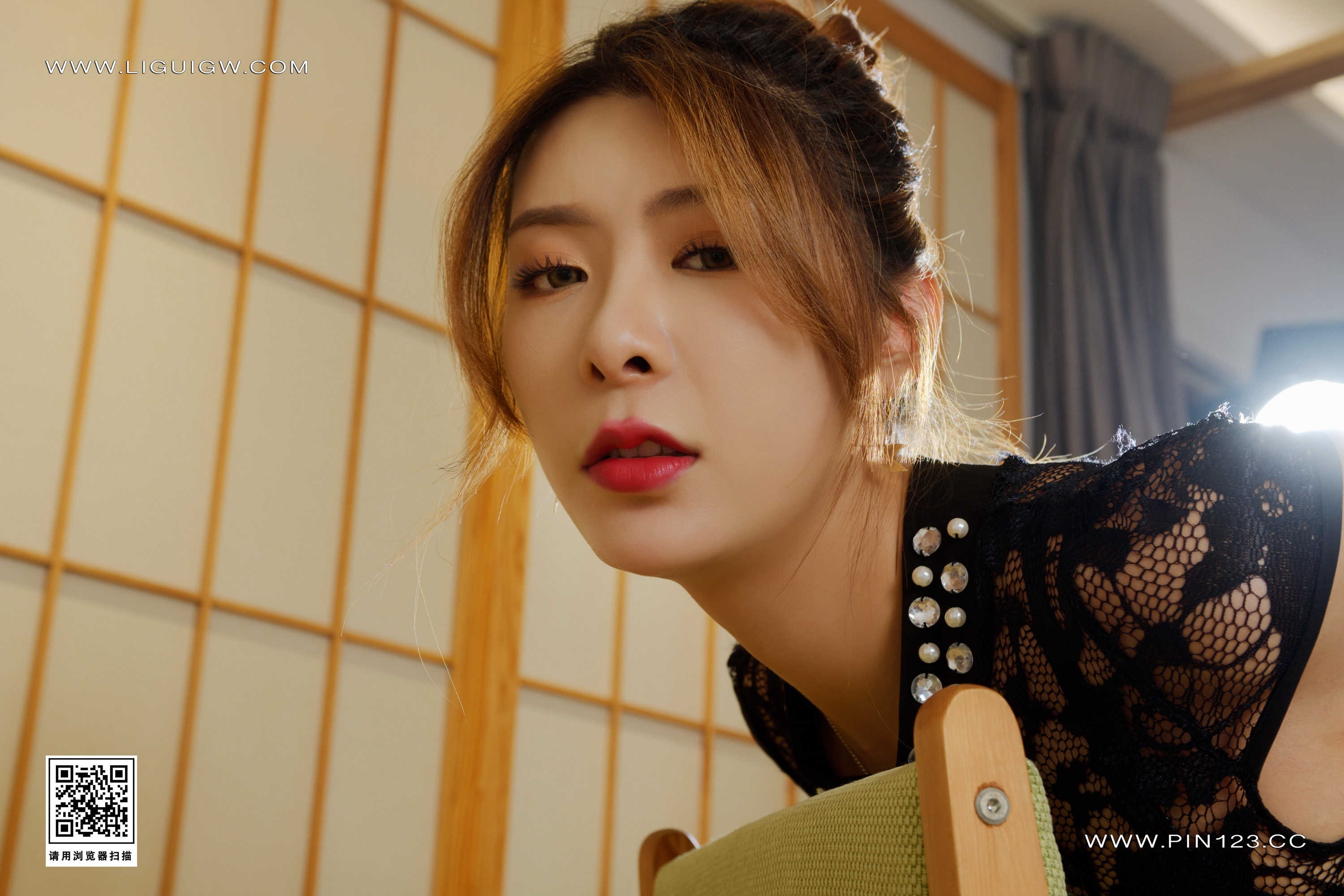 Chinese lady bondage 559