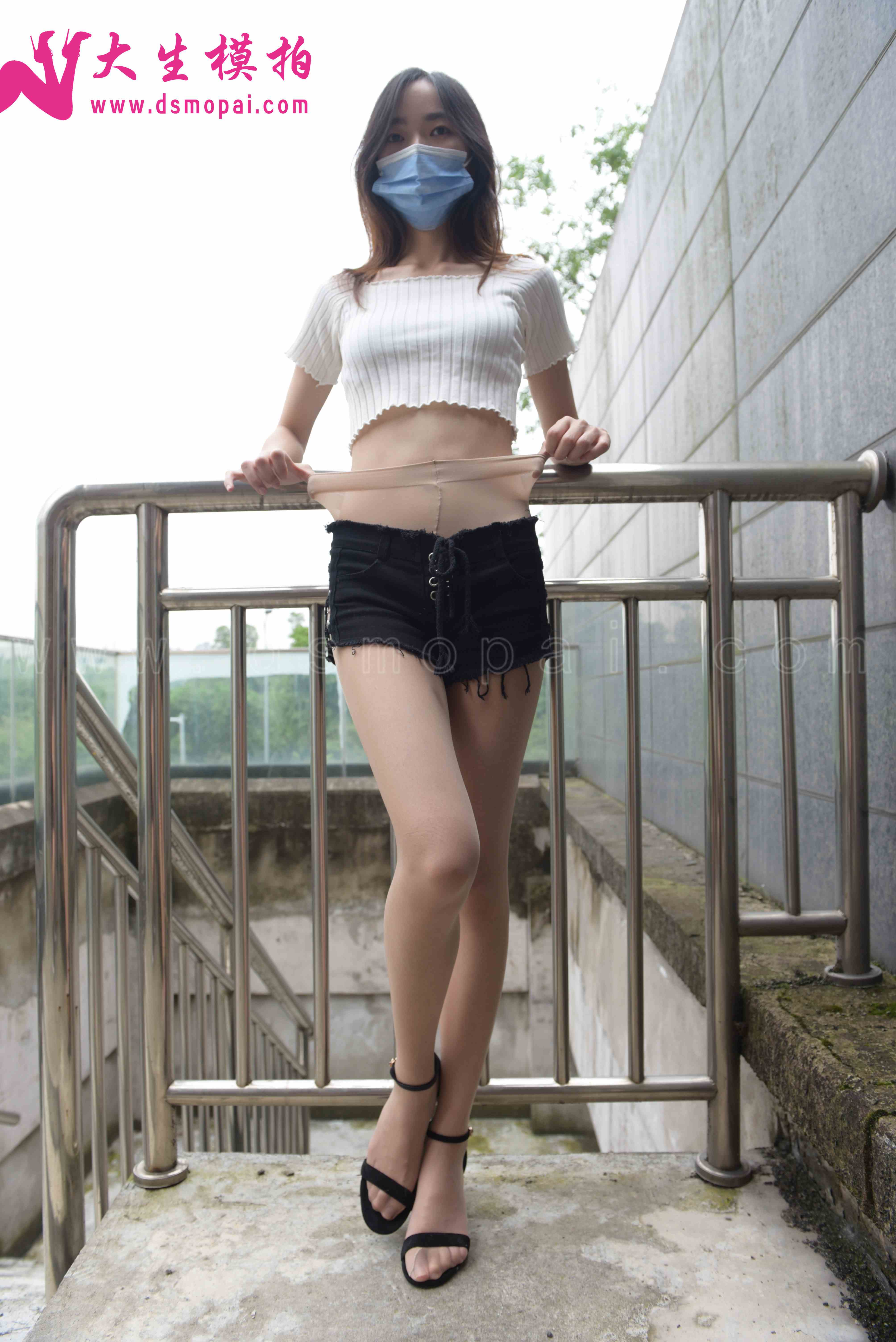 China Beauty Legs and feet 898