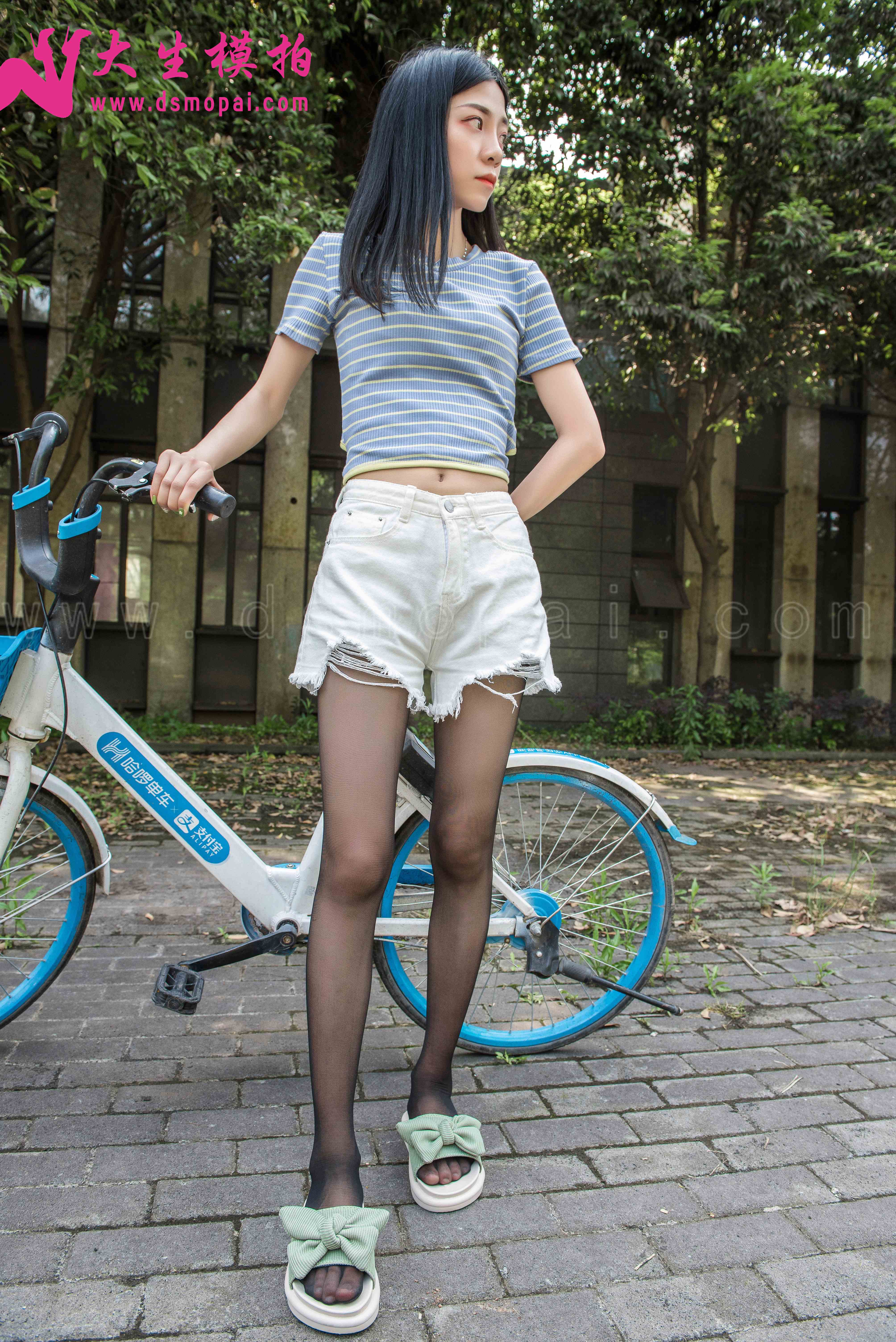 China Beauty Legs and feet 899