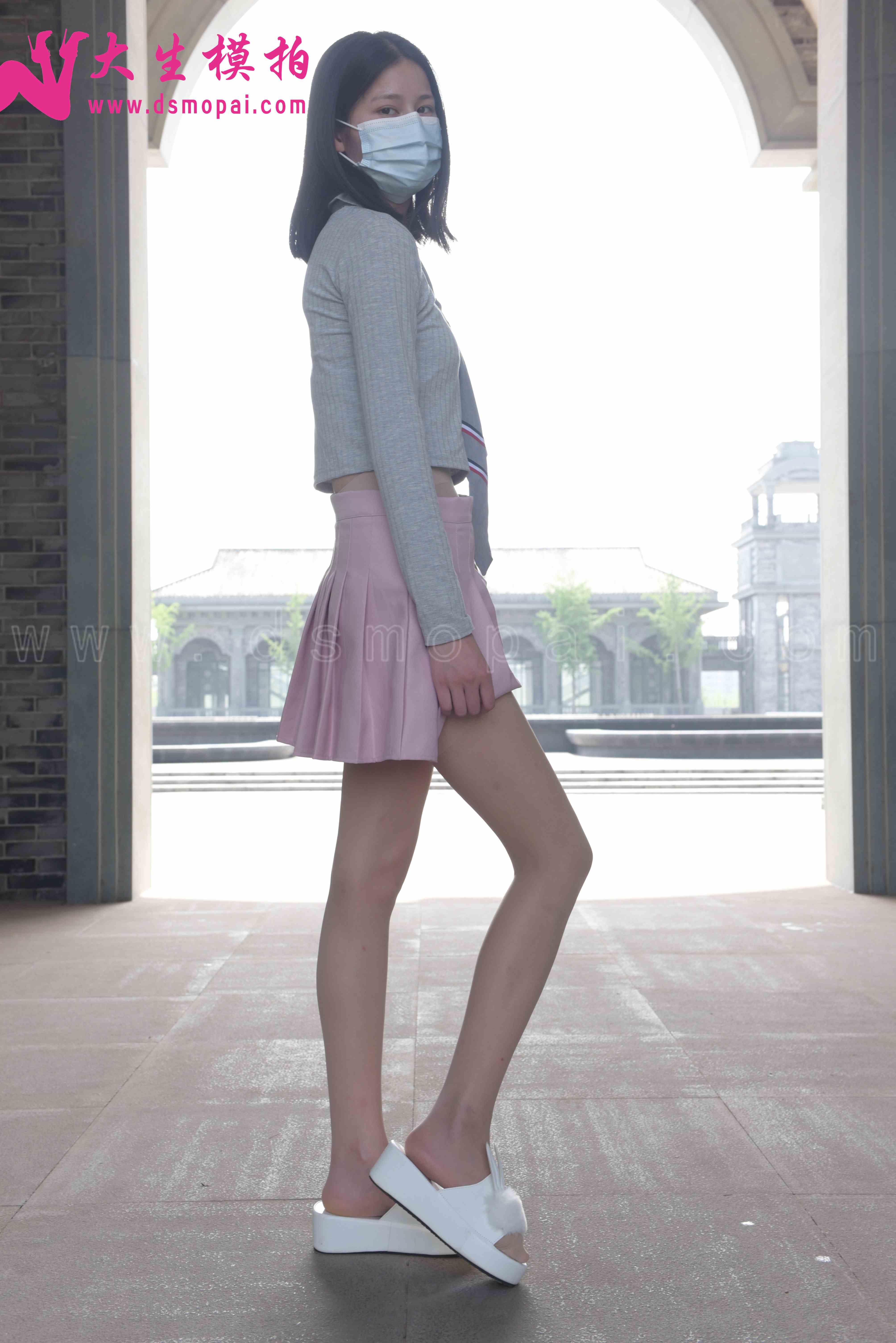 China Beauty Legs and feet 900