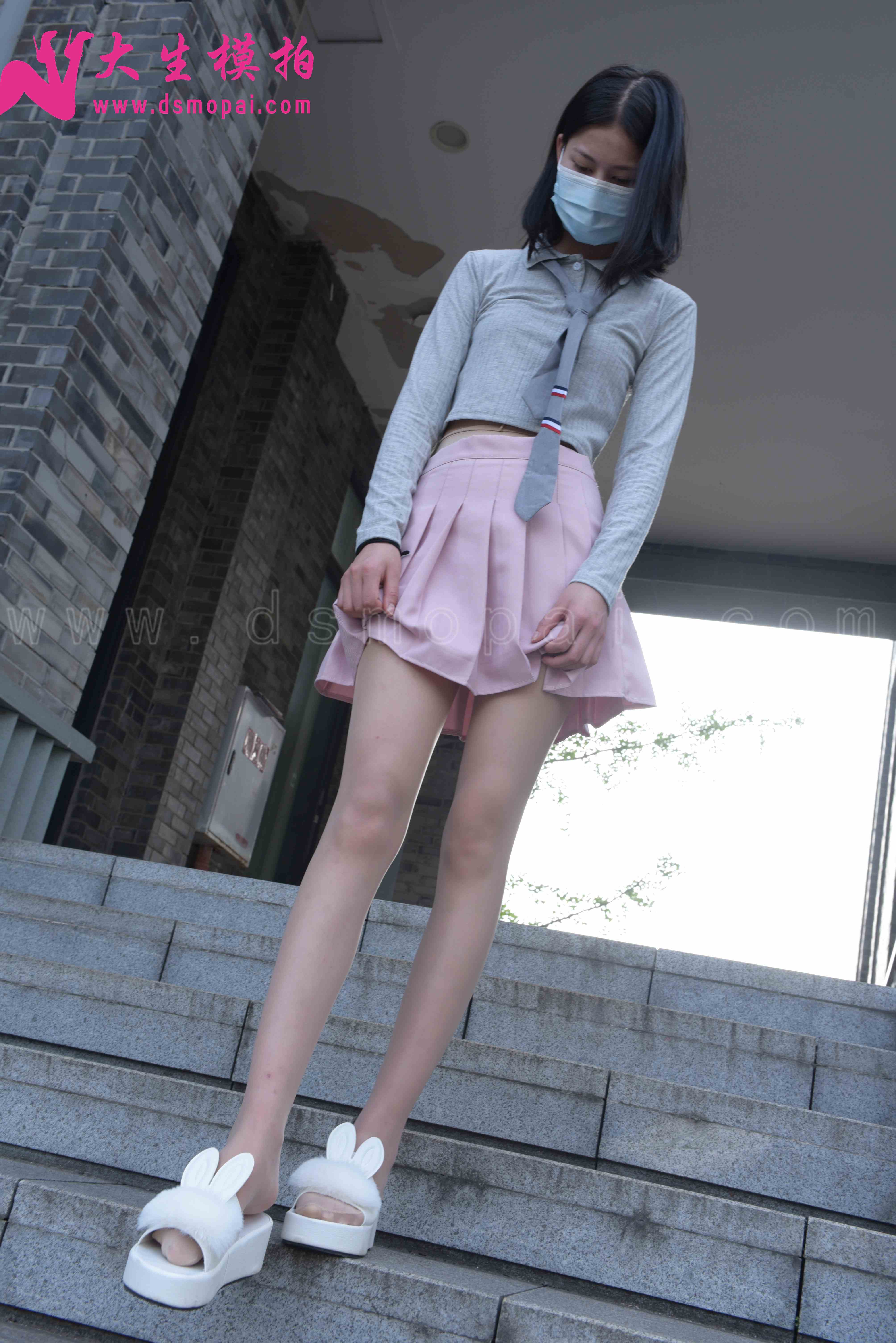 China Beauty Legs and feet 900