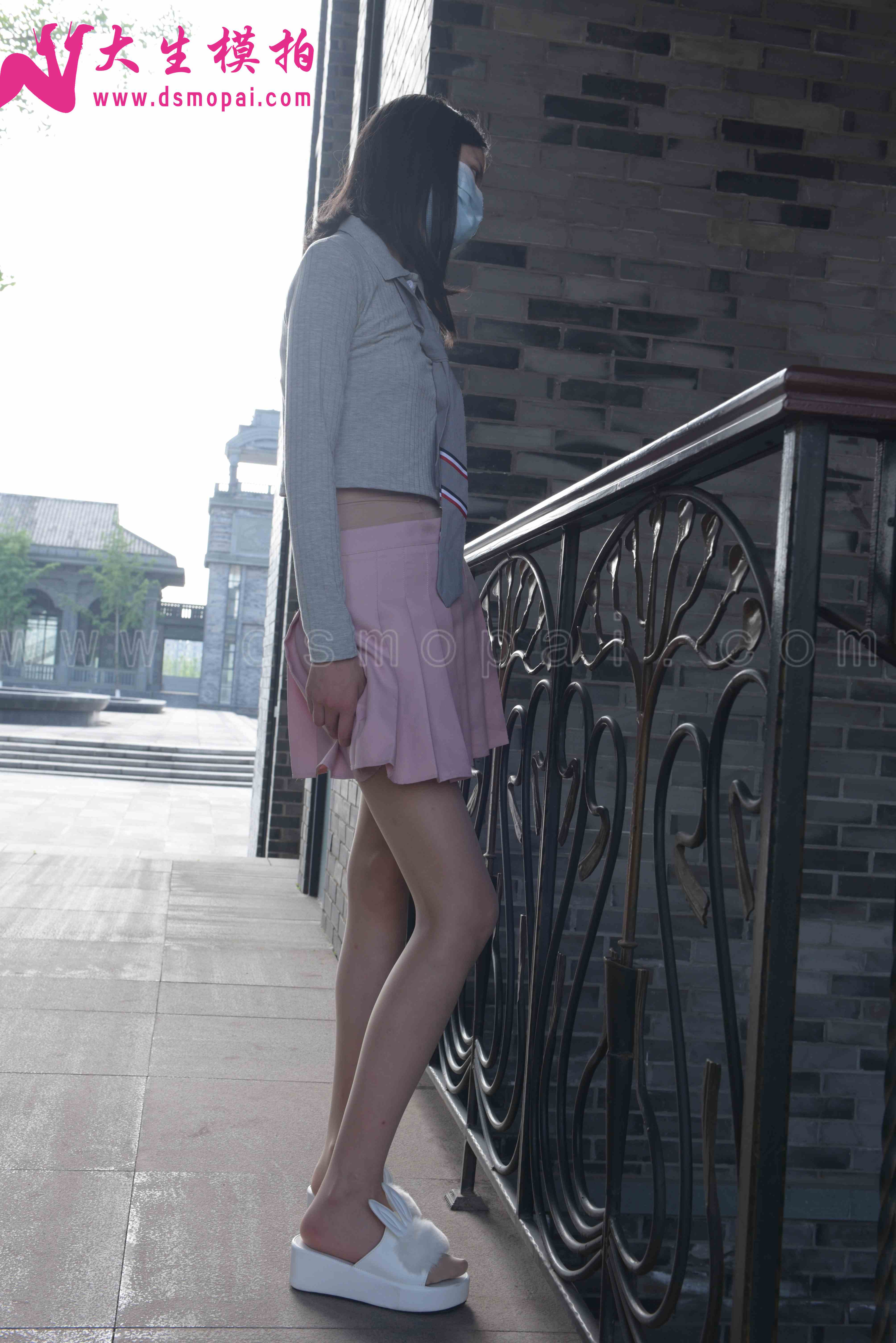 China Beauty Legs and feet 900