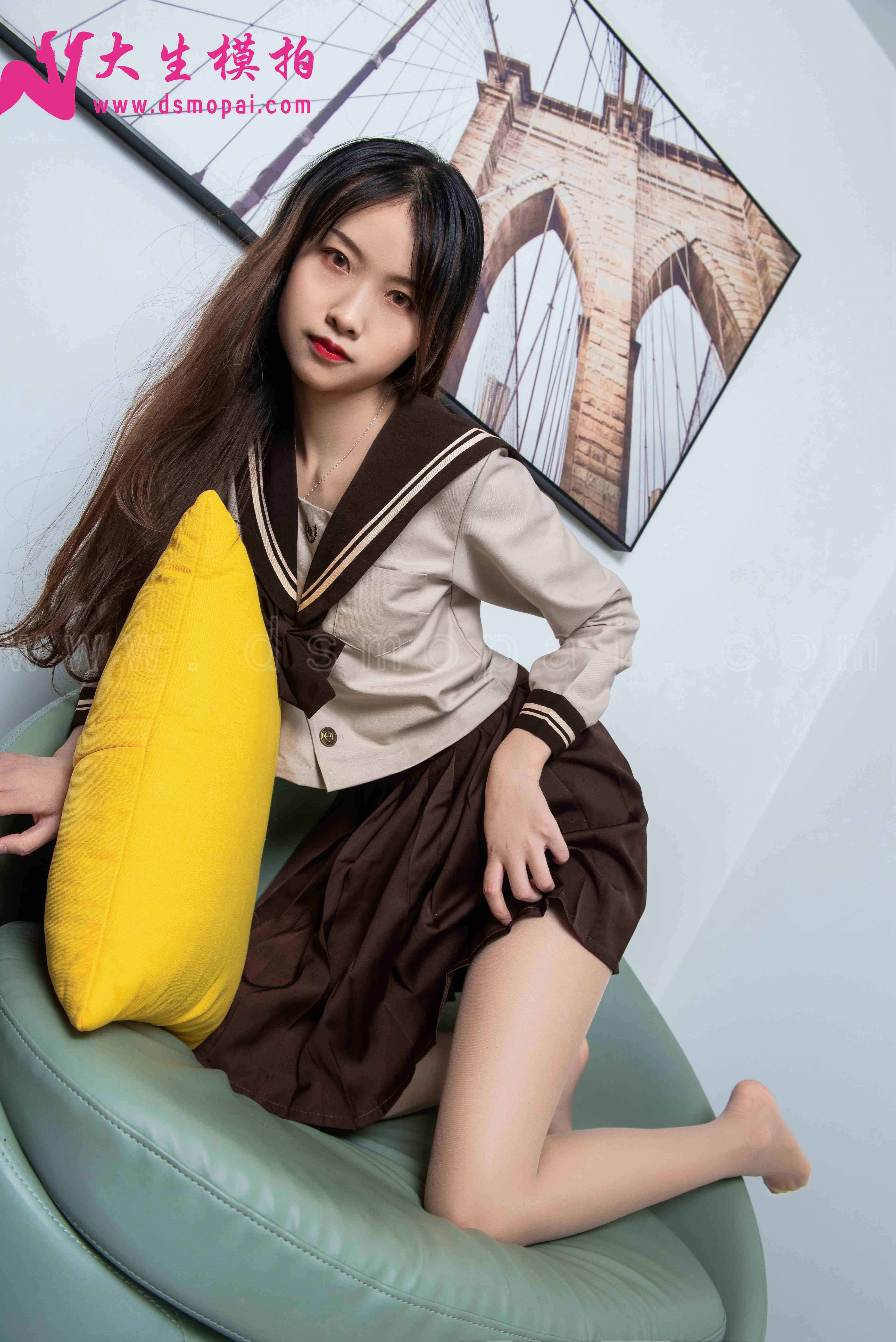 China Beauty Legs and feet 902