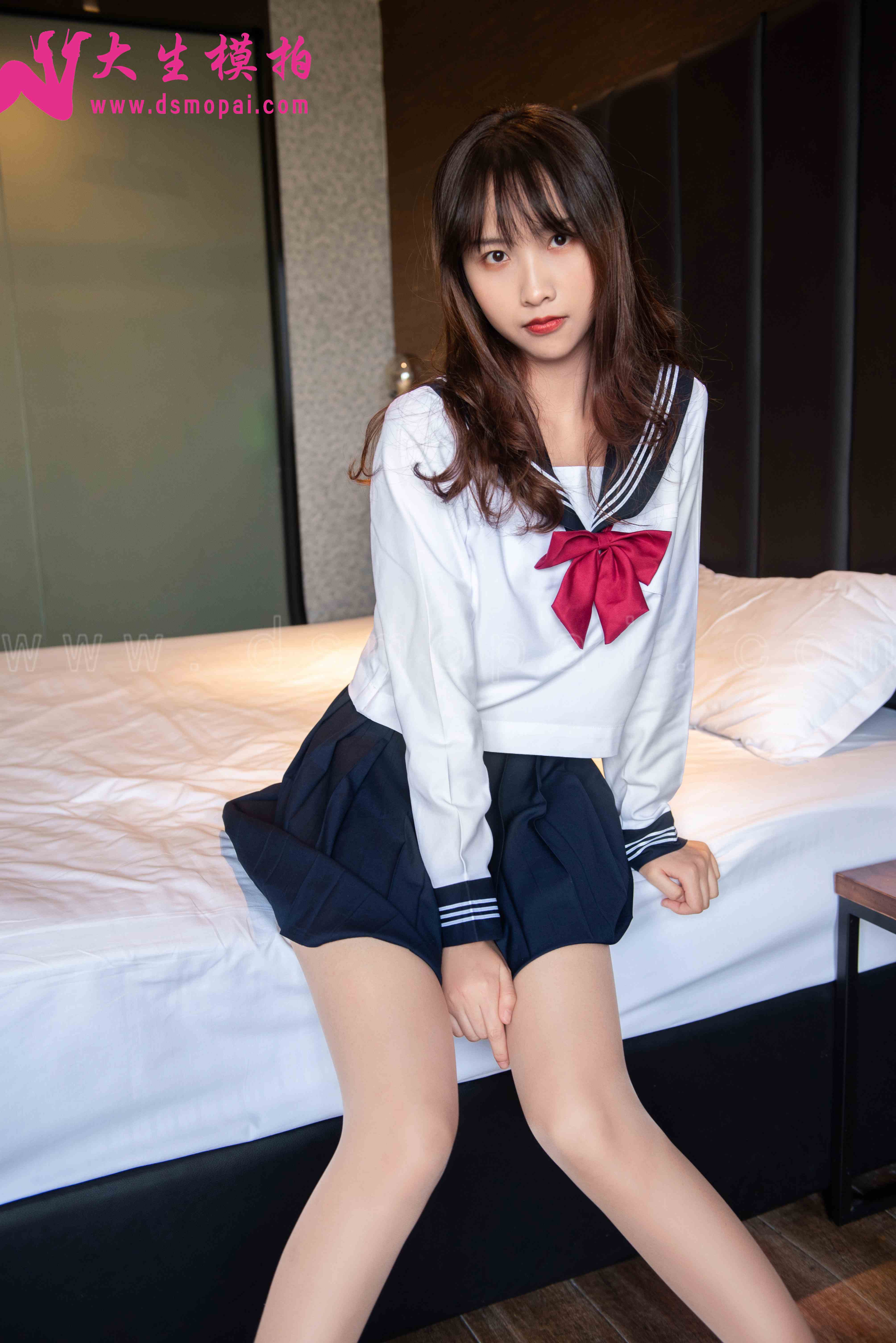 China Beauty Legs and feet 904