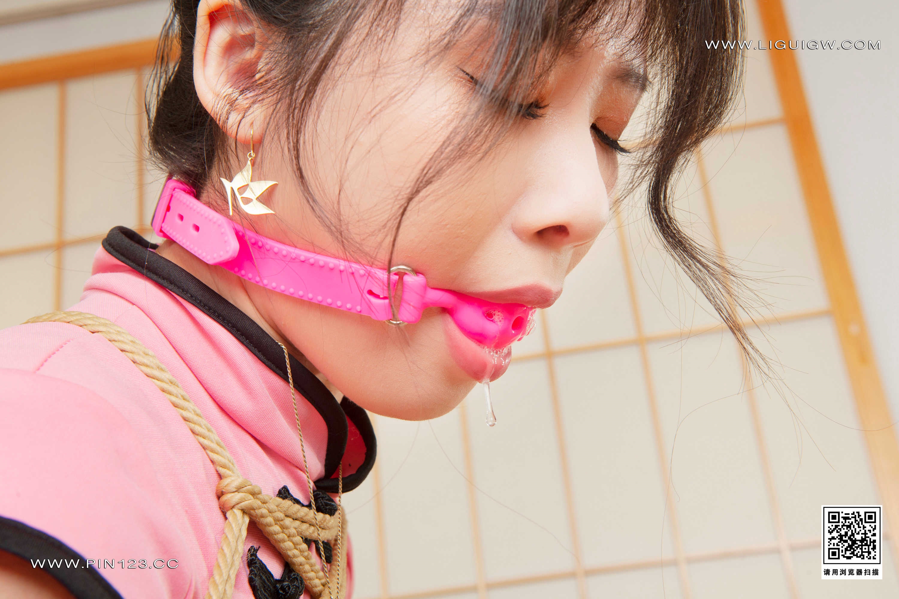 Chinese lady bondage 563-1