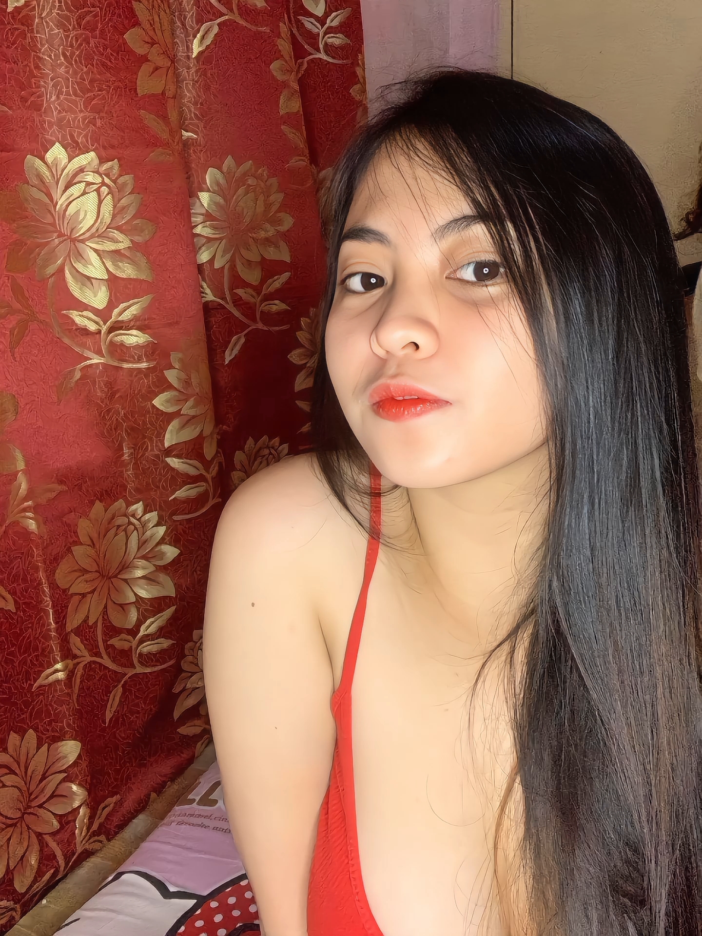 Cewek seksi tetek kencang