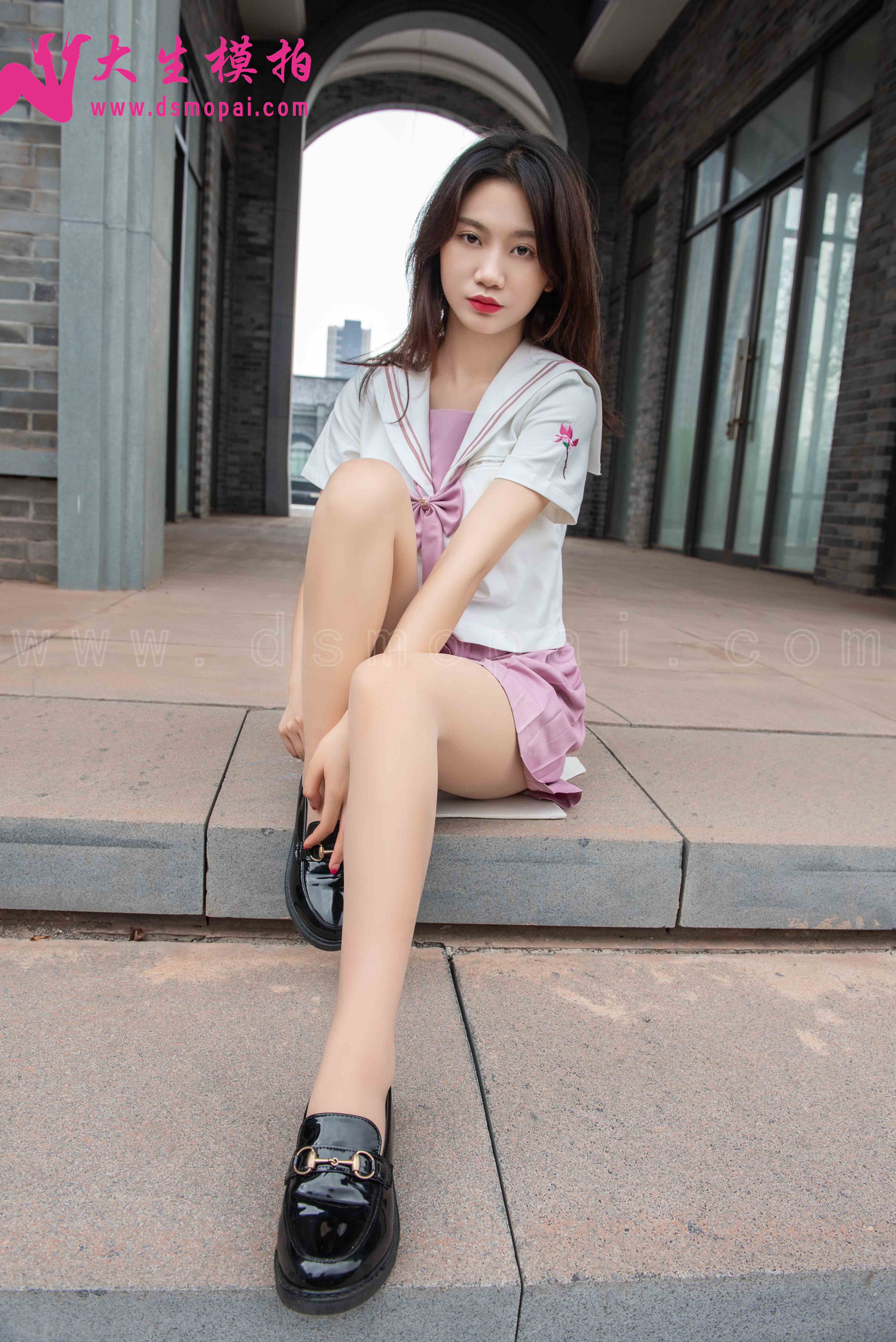 China Beauty Legs and feet 908