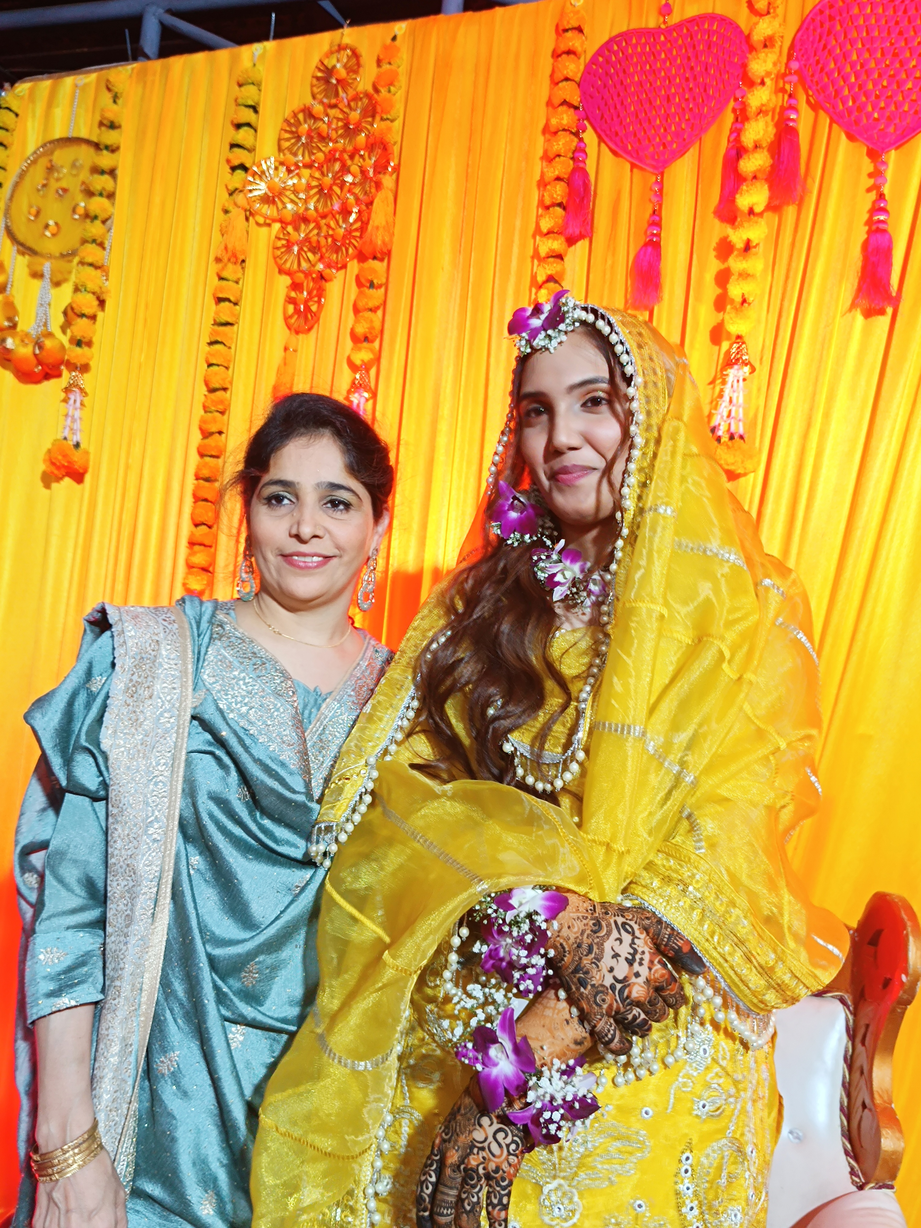 Sexy Indian slut shehnaaz