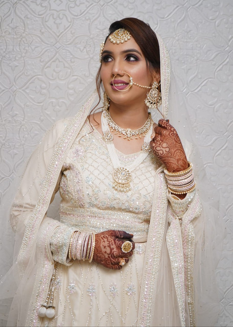 Sexy Indian slut shehnaaz