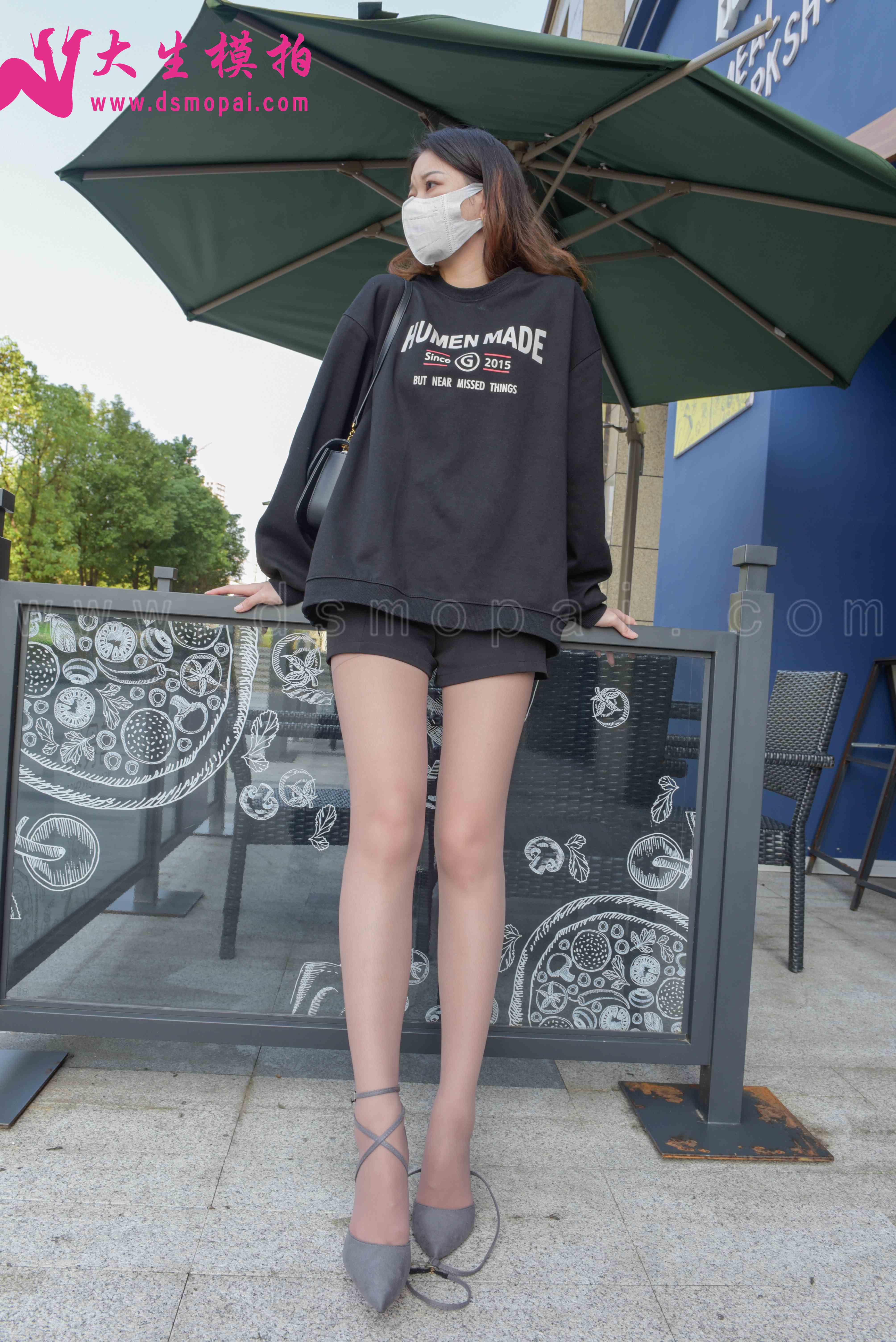 China Beauty Legs and feet 919