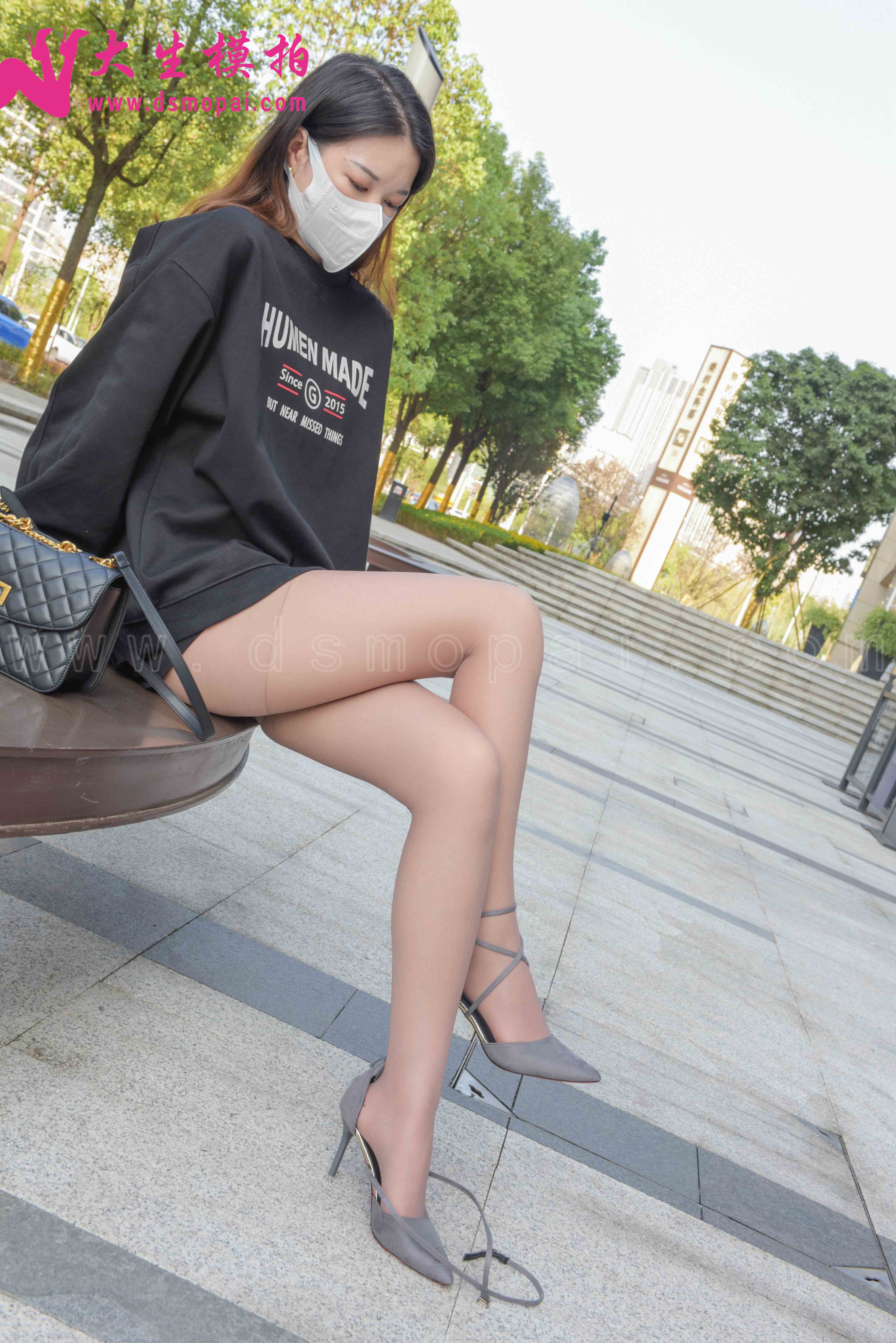 China Beauty Legs and feet 919