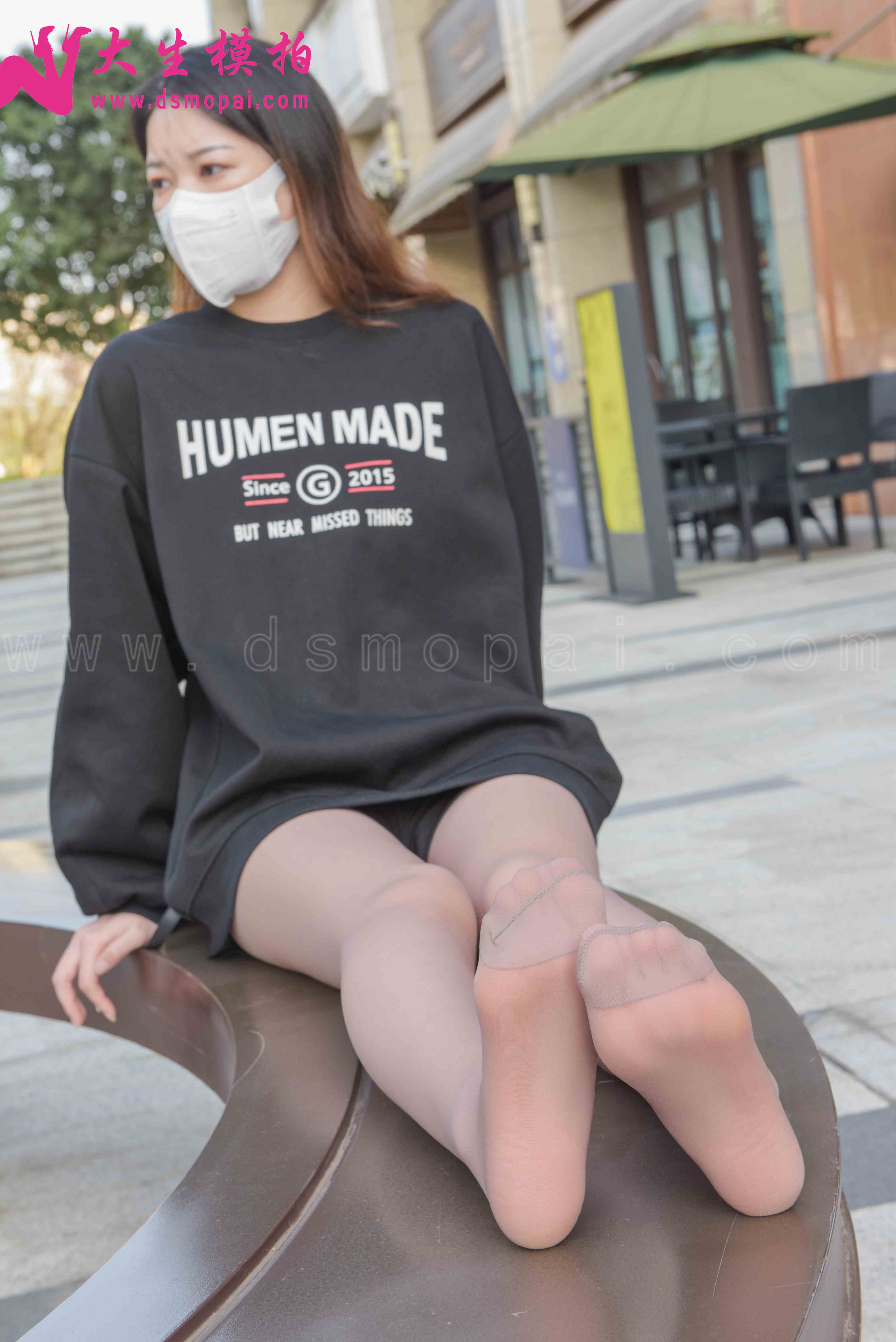 China Beauty Legs and feet 919