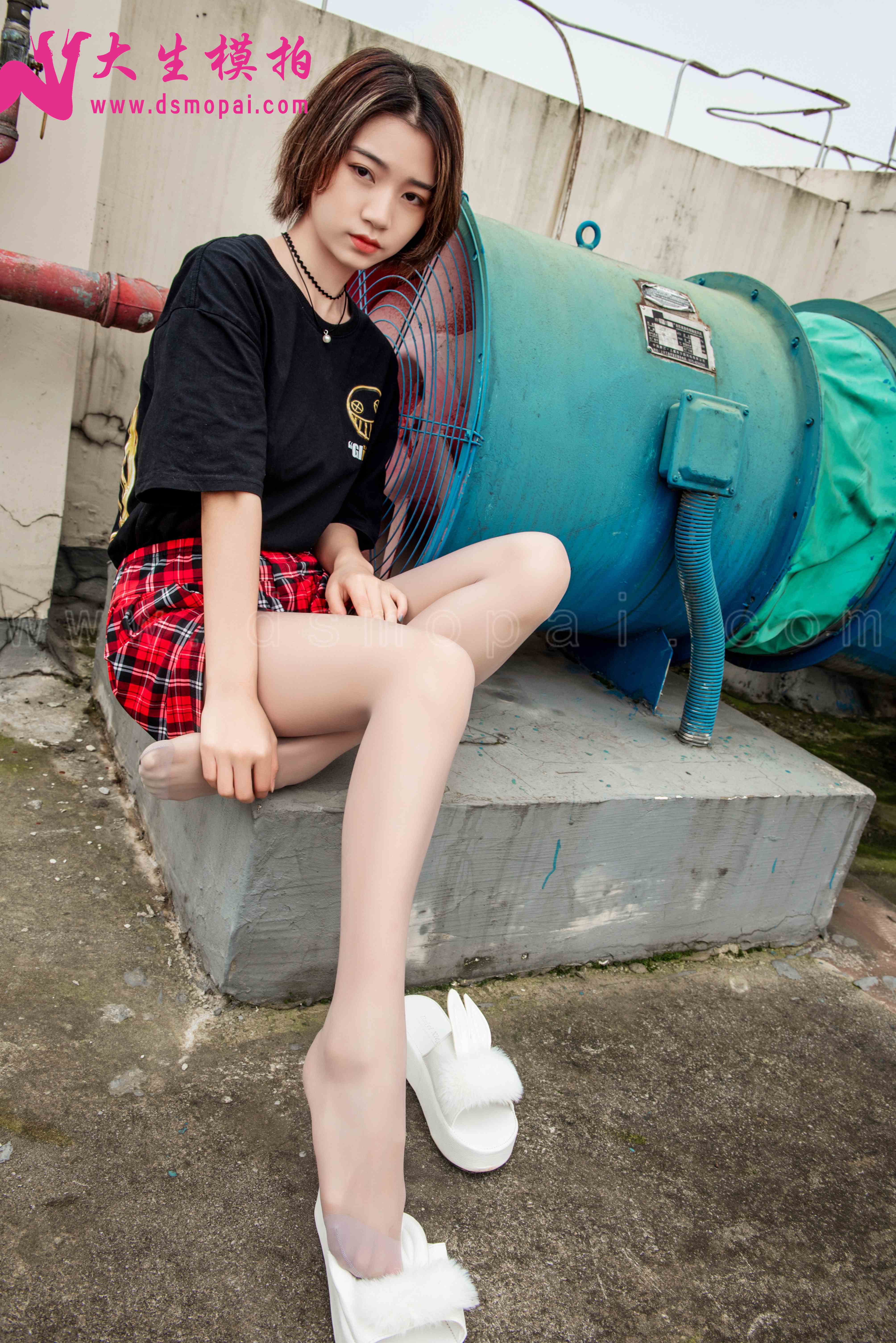 China Beauty Legs and feet 920