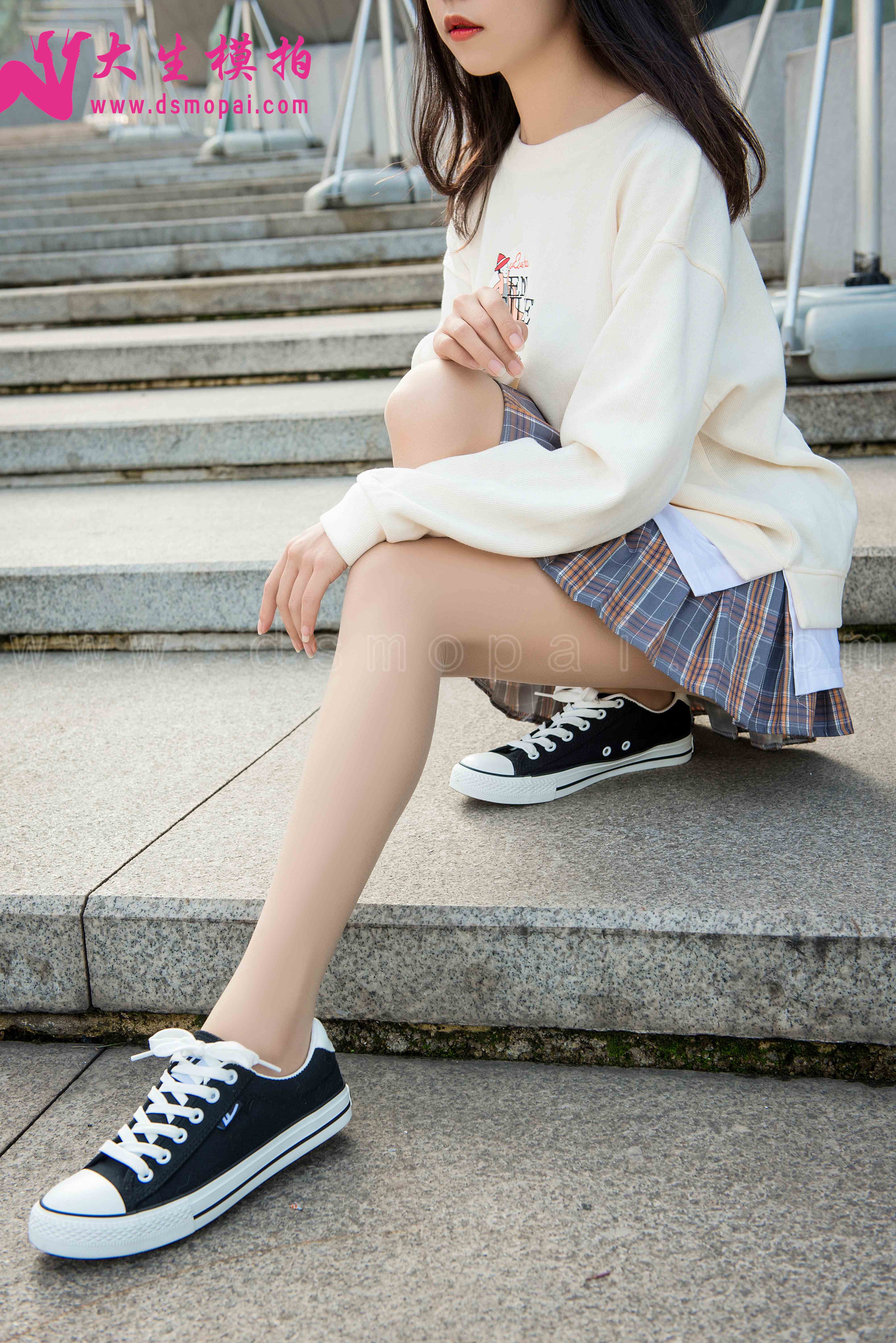 China Beauty Legs and feet 921