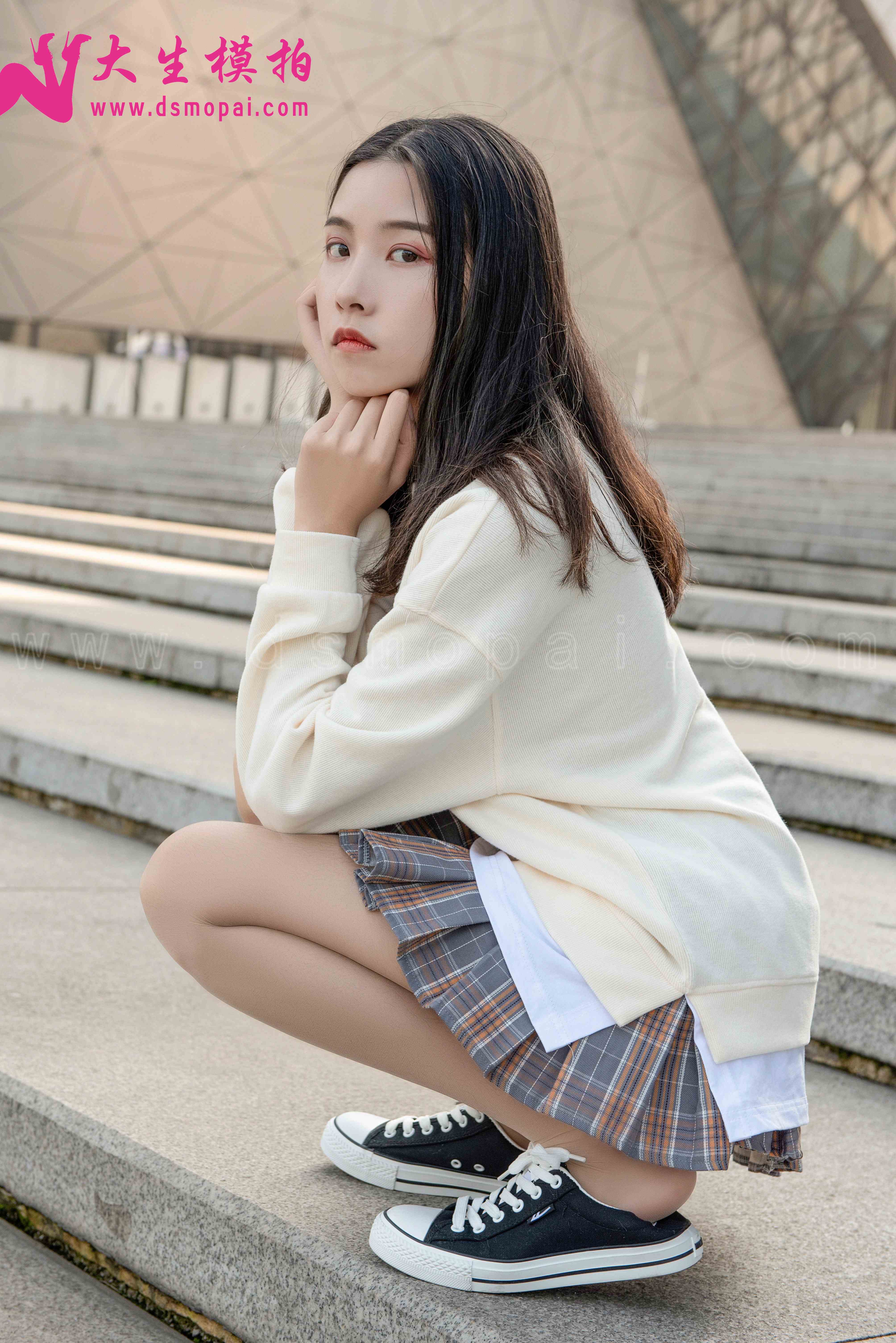 China Beauty Legs and feet 921