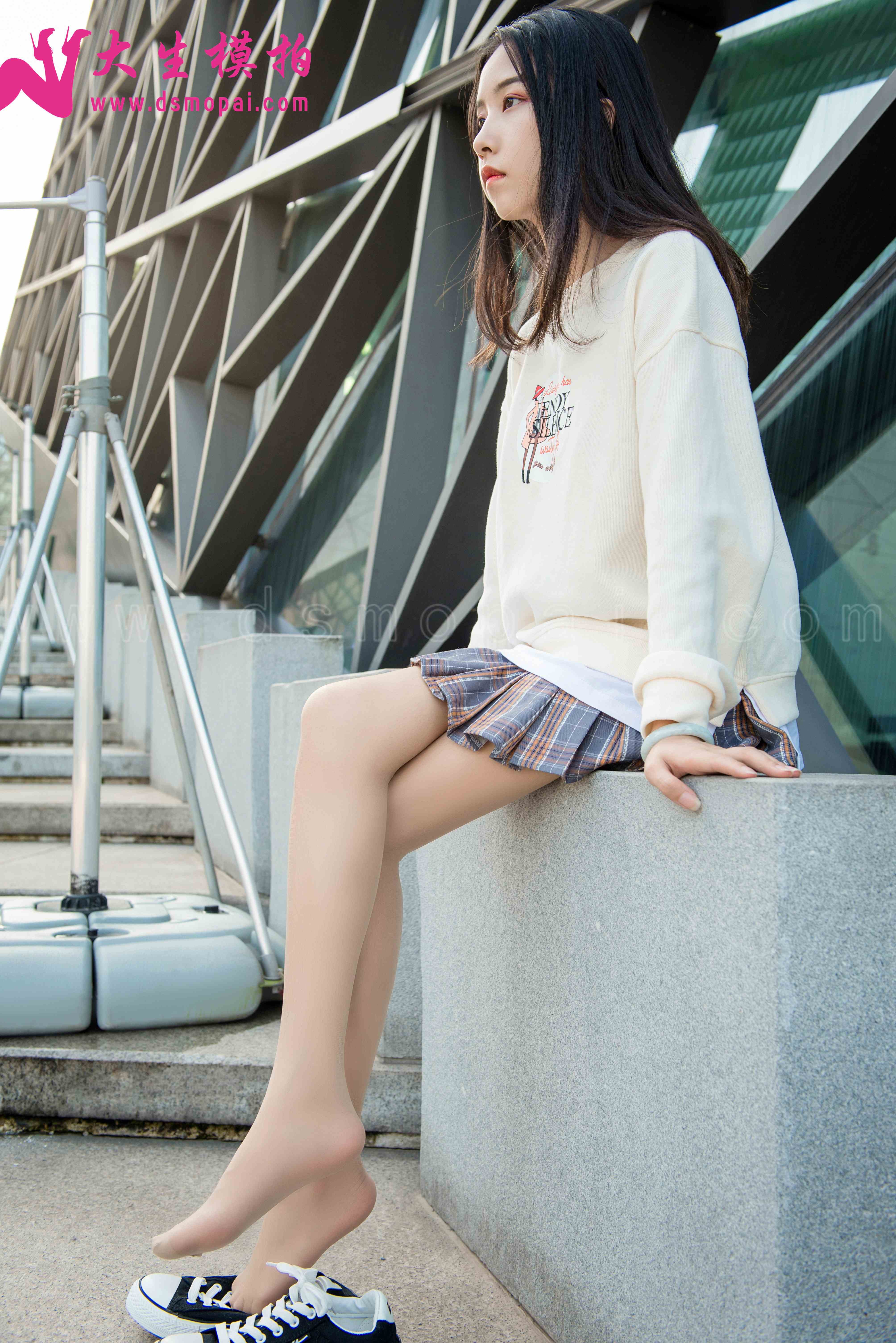 China Beauty Legs and feet 921