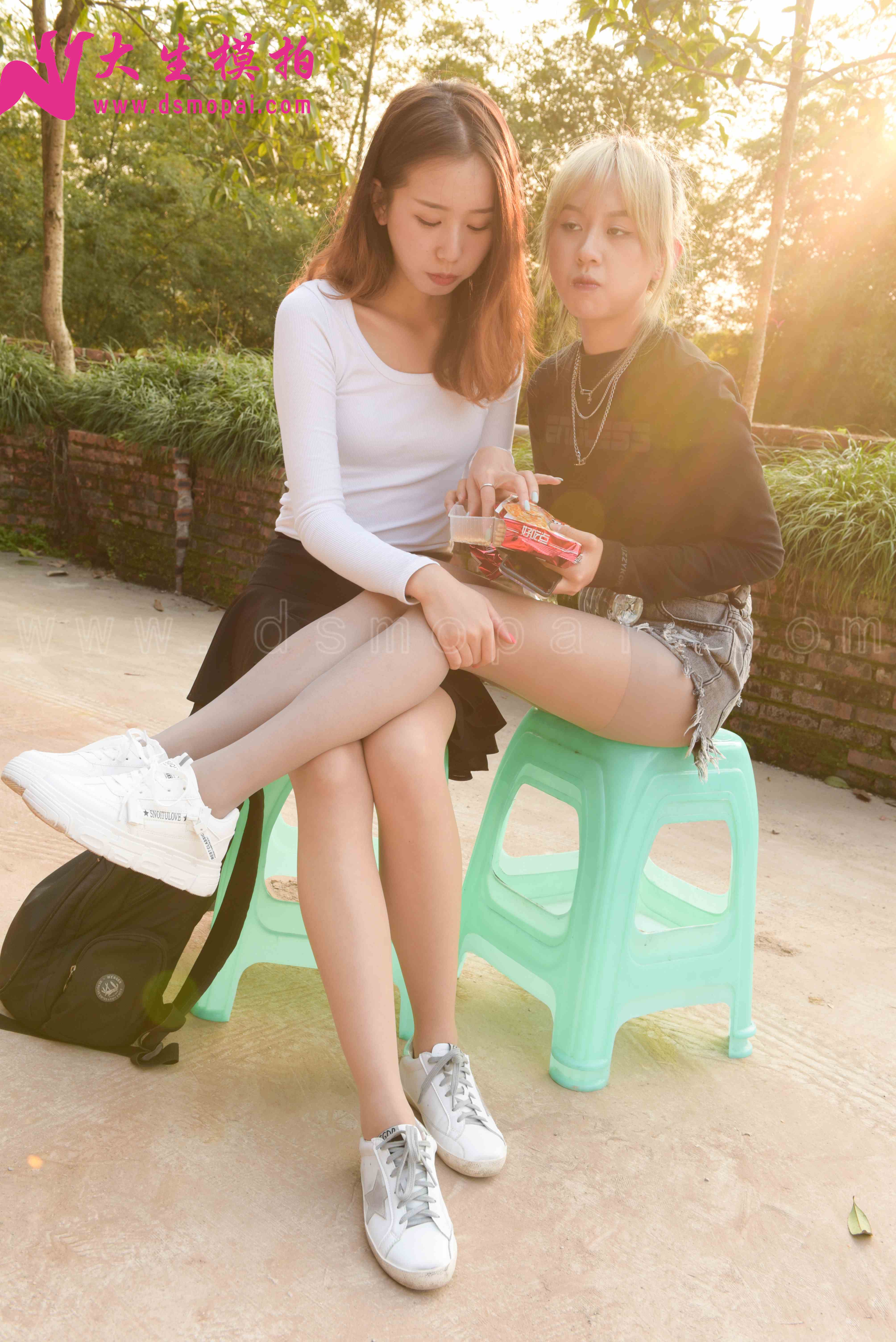 China Beauty Legs and feet 922