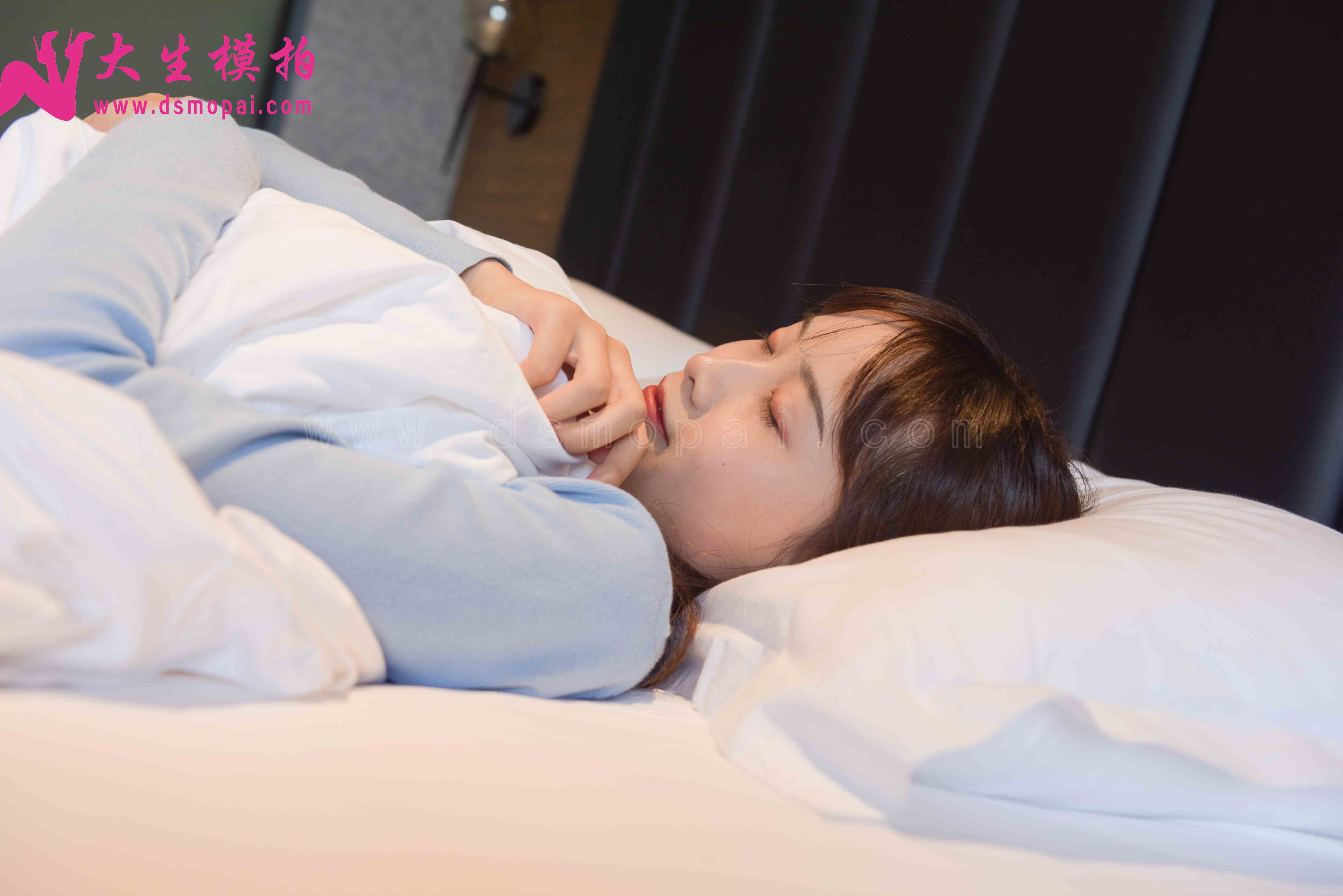 China Beauty Legs and feet 923