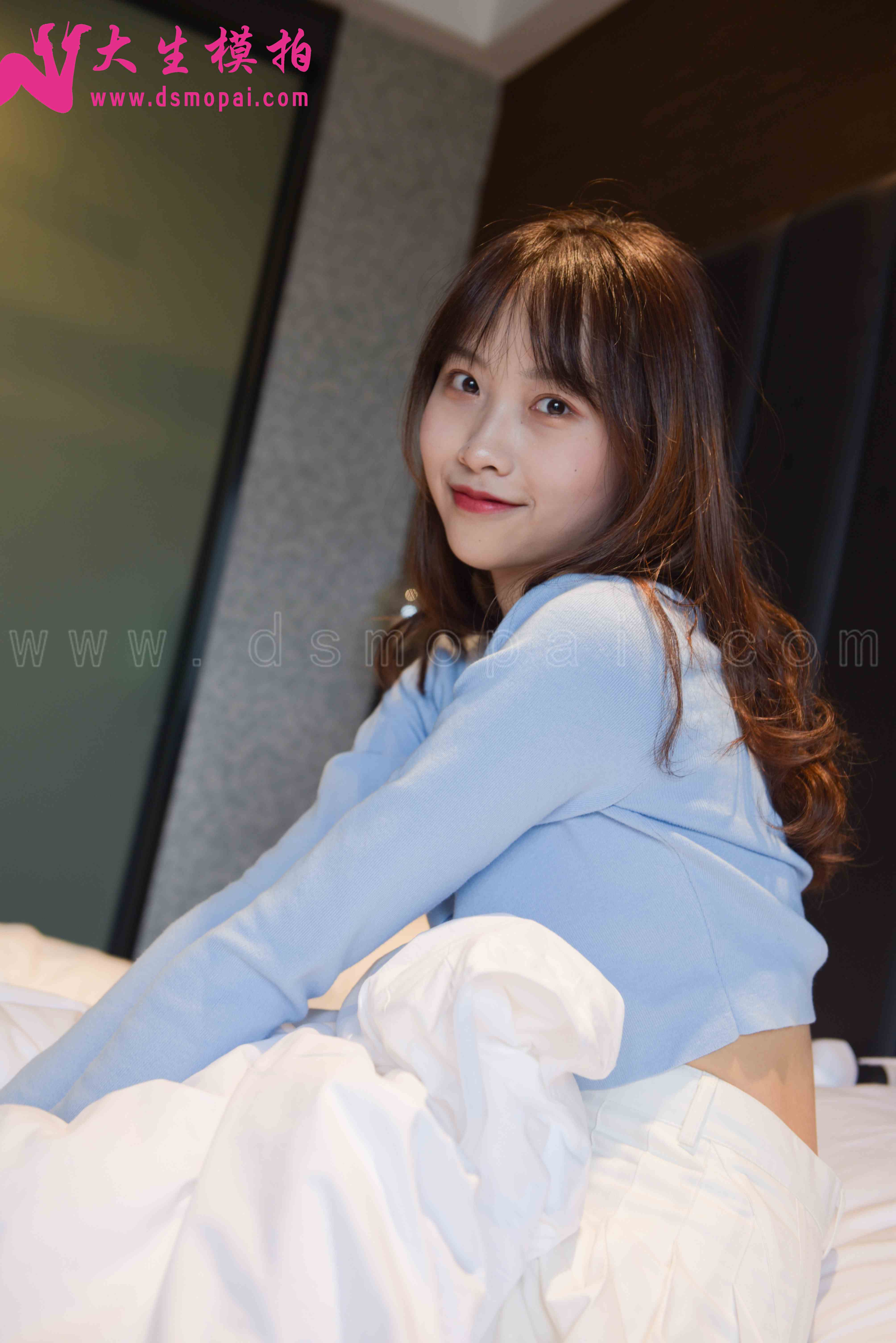 China Beauty Legs and feet 923