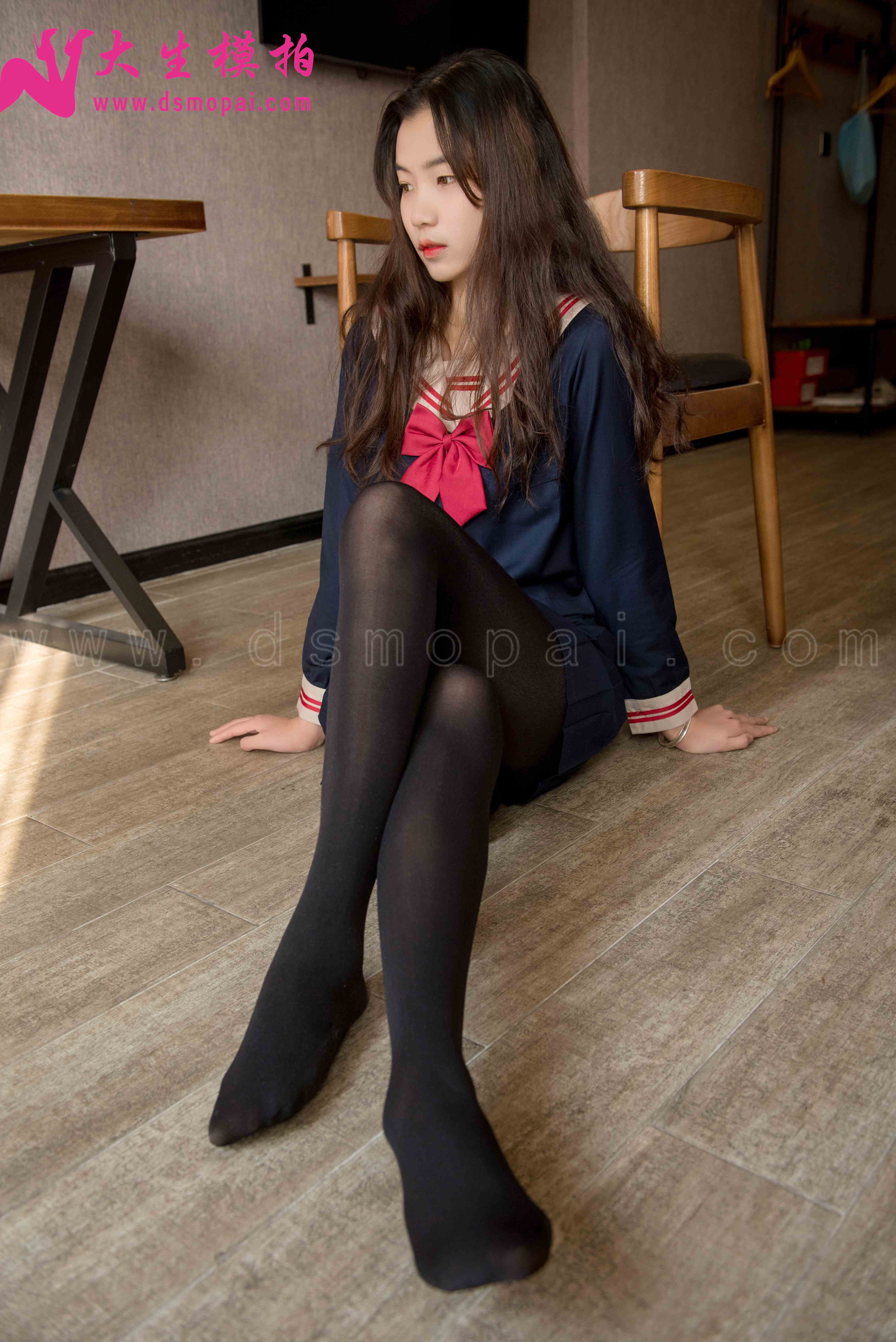 China Beauty Legs and feet 929