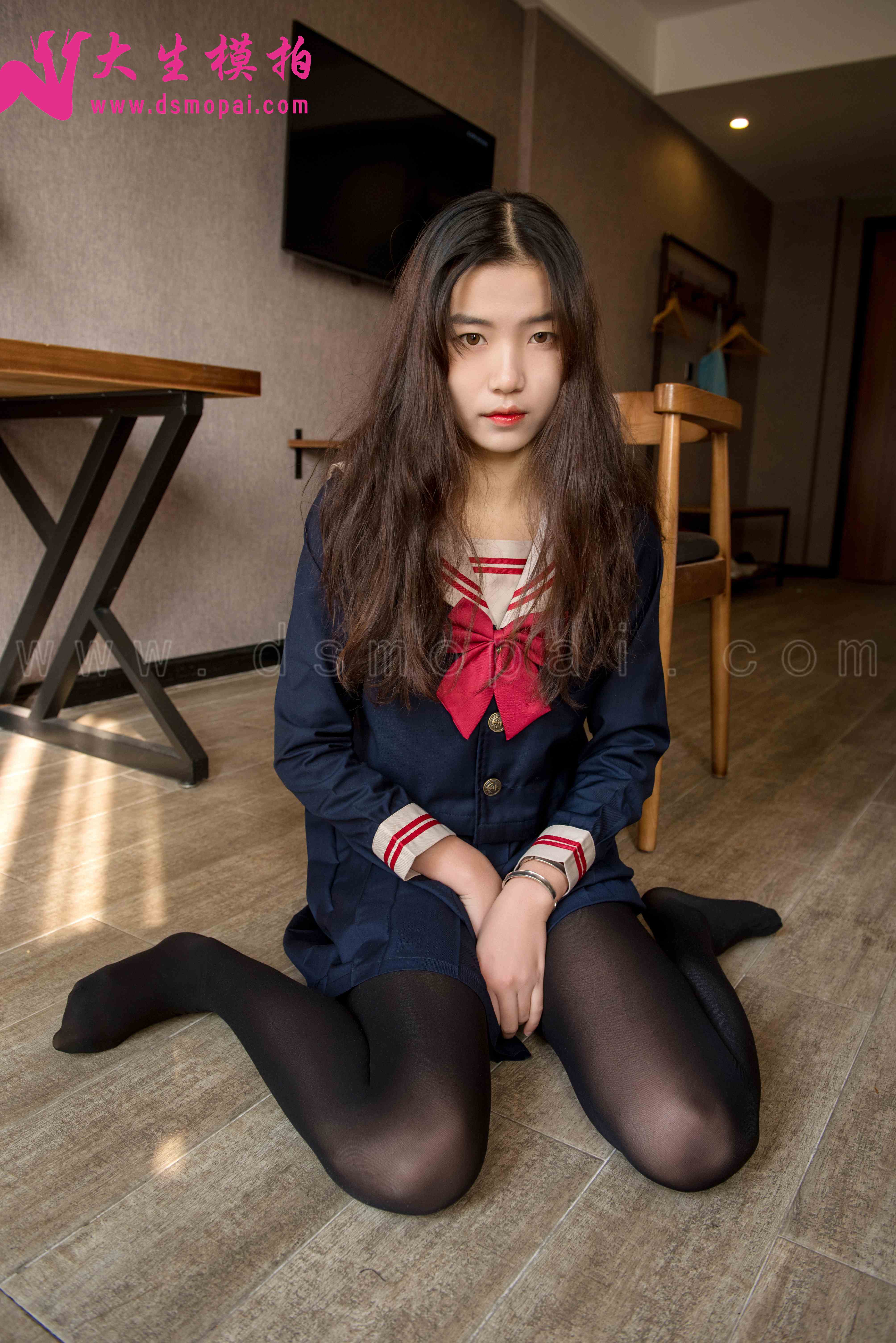 China Beauty Legs and feet 929