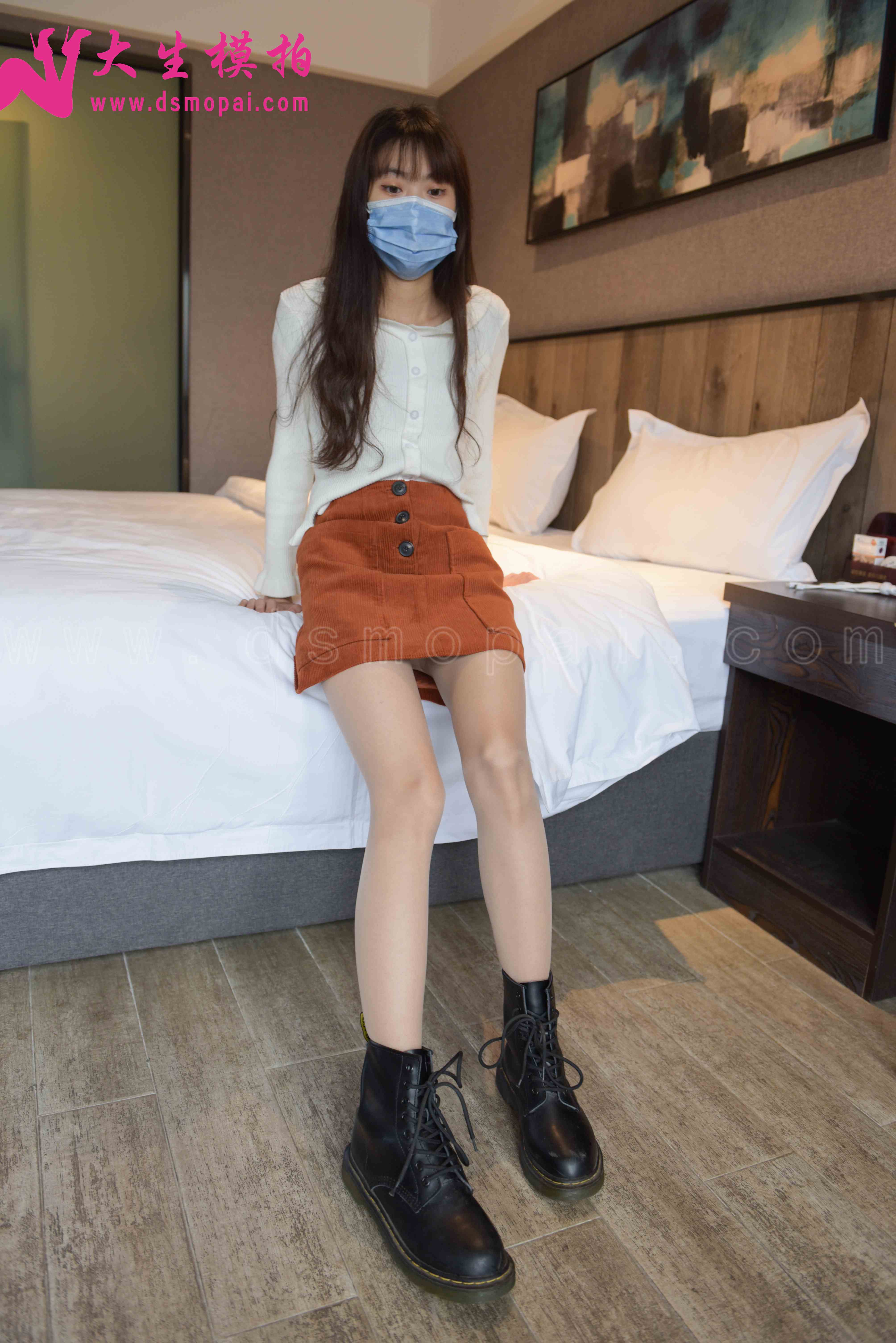 China Beauty Legs and feet 930