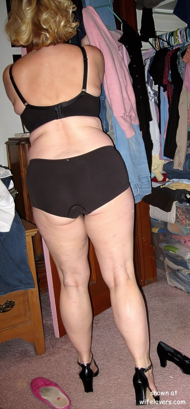 GRANNY MATURE PANTIES