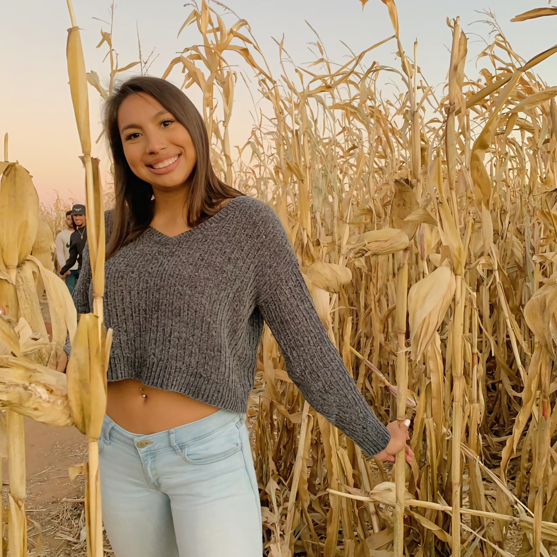 Sexy whore Summer naked