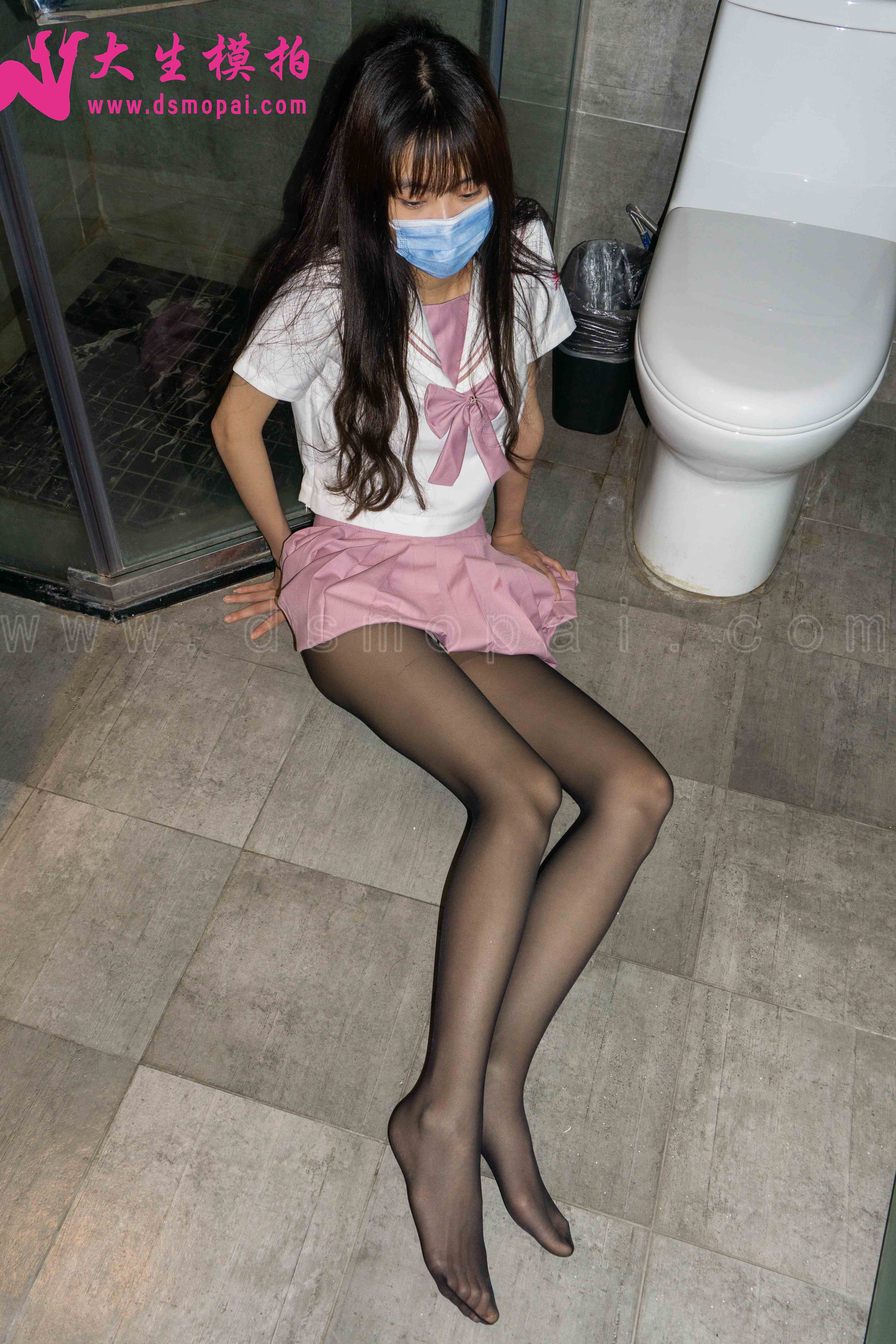 China Beauty Legs and feet 931