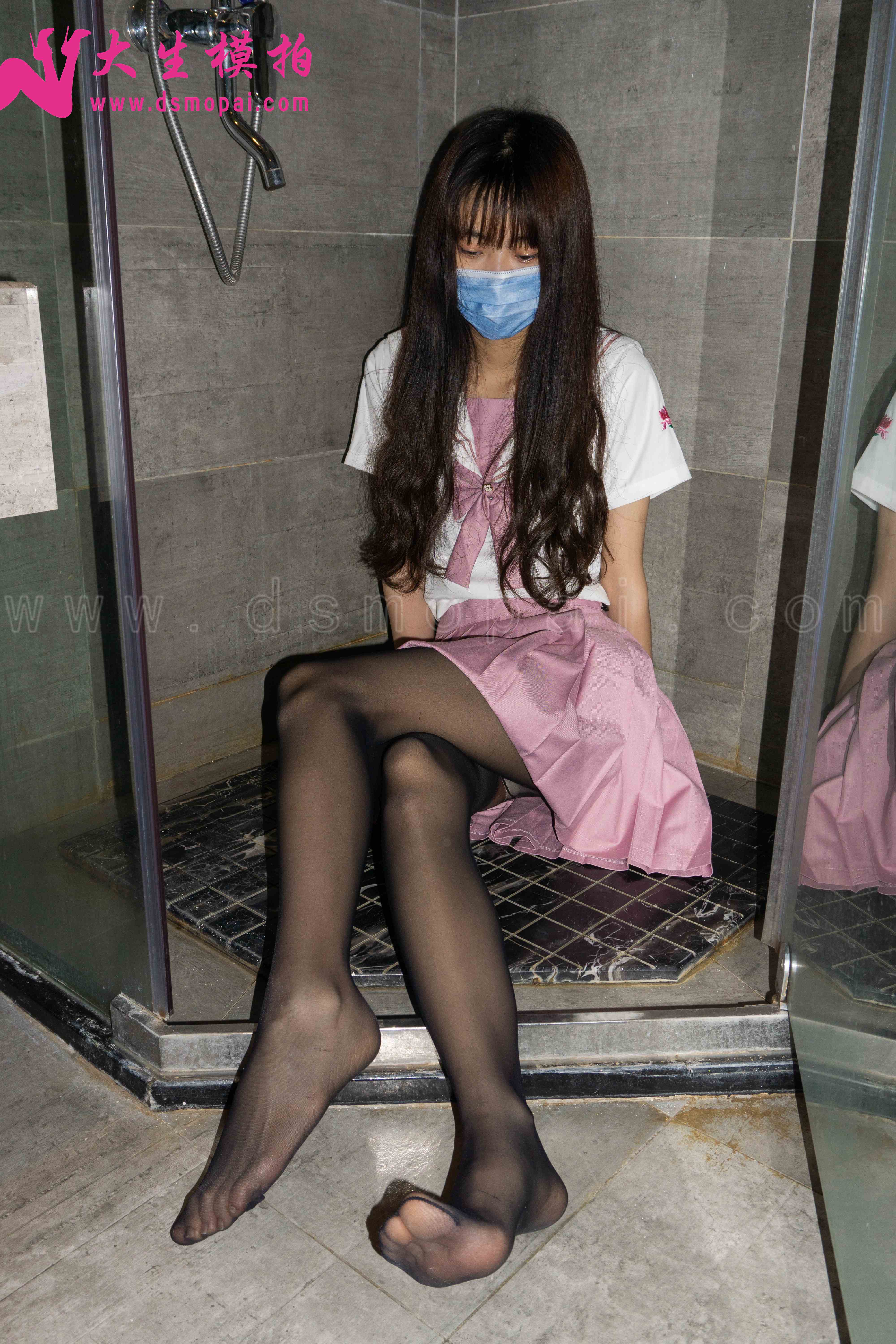 China Beauty Legs and feet 931